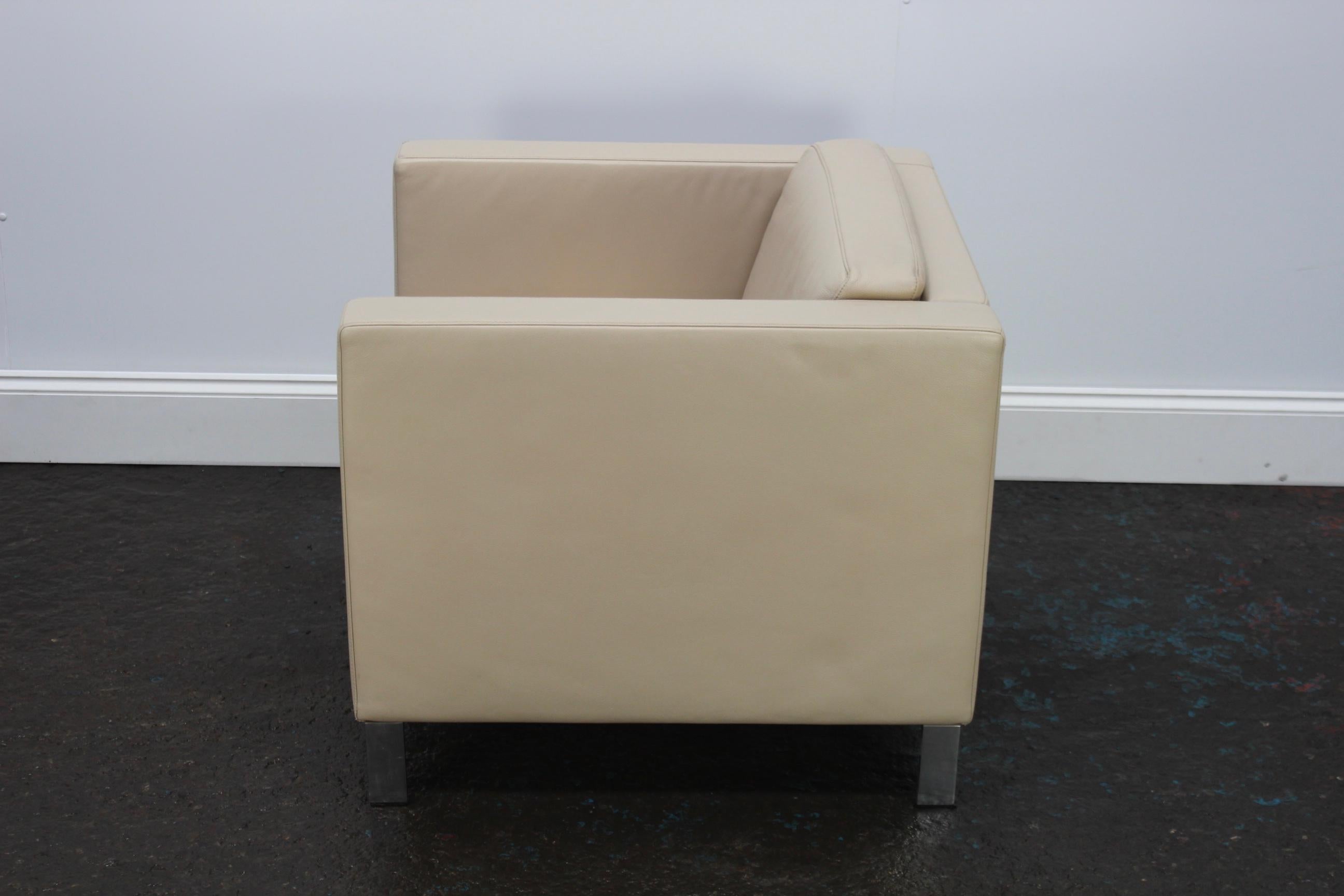 Walter Knoll „Foster 500.10“ Sessel aus elfenbeinfarbenem Leder von Sir Norman Foster im Angebot 1