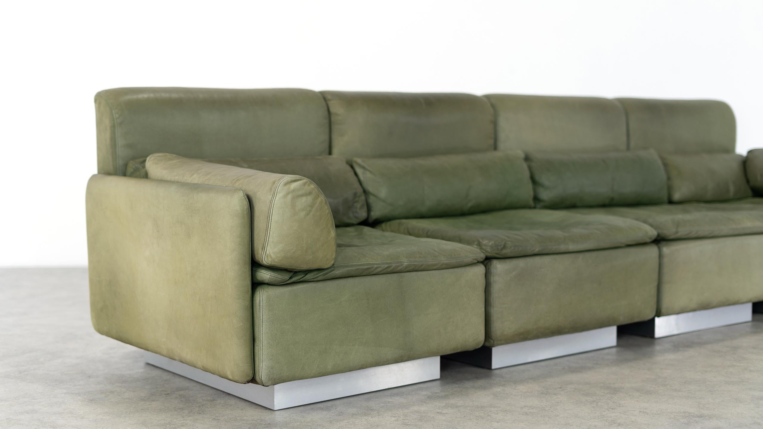 Stainless Steel Walter Knoll, Hollywood Lounge 4 Seater Sectional Sofa, 1972 for Knoll, Olive