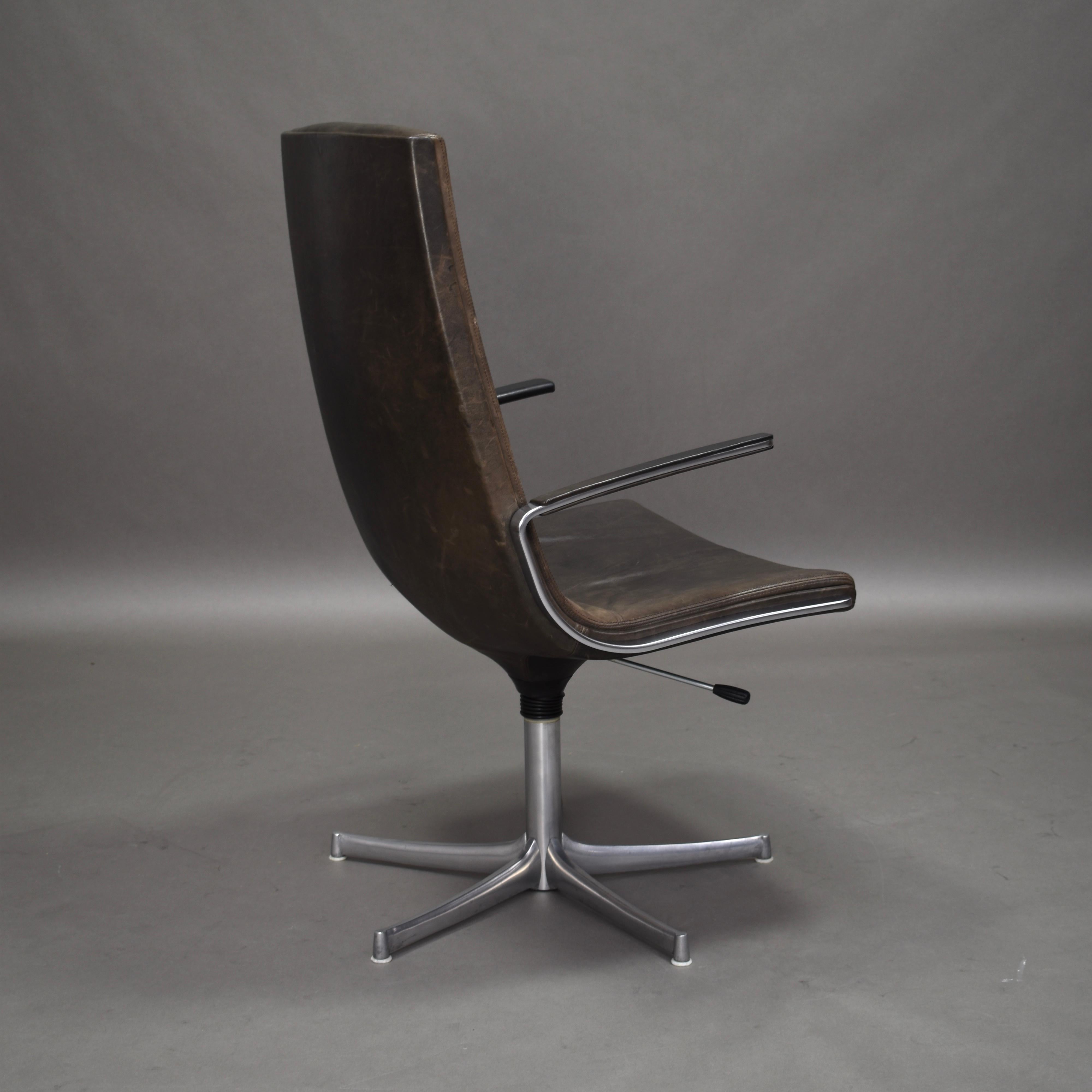 Aluminum Walter Knoll Leather Office / Desk Swivel Armchair, Germany, 1975