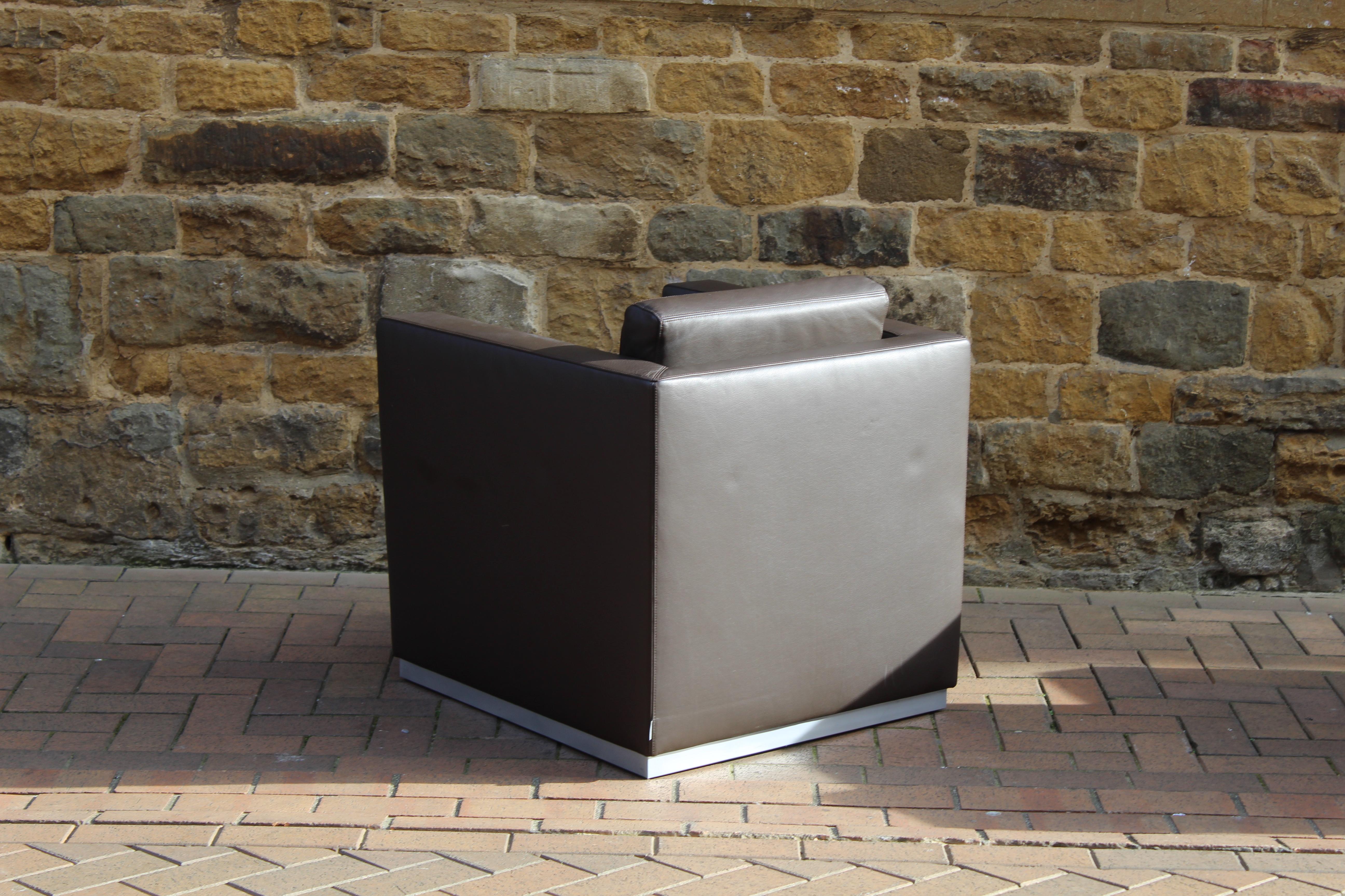 Contemporary Walter Knoll Pair of Armchairs Cube Elton Dark Brown Leather