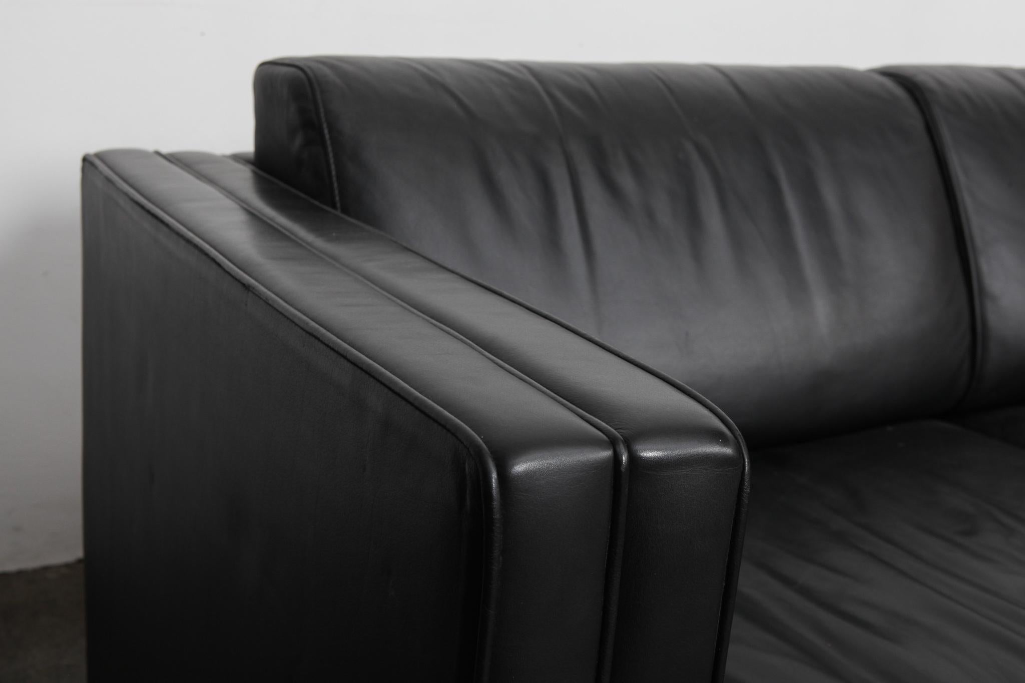 Walter Knoll Studio Line Series black leather sofa designed by Jürgen Lange For Sale 3