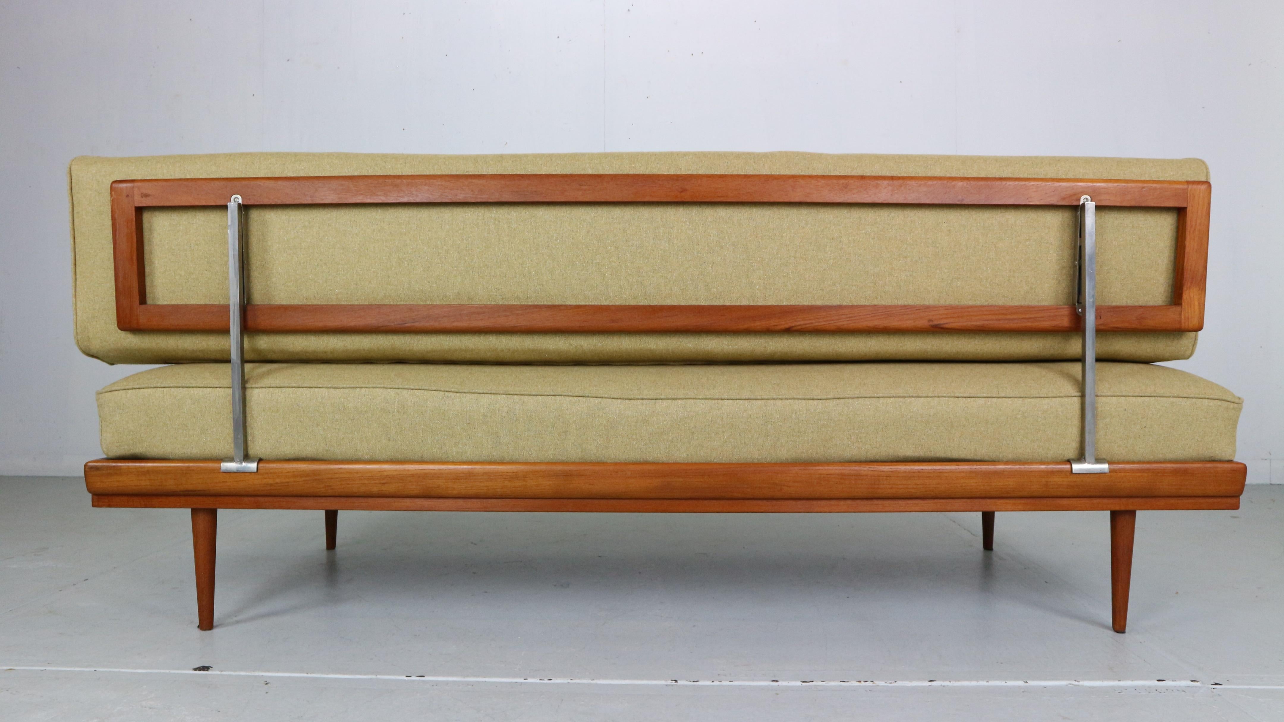 Walter Knoll Teak & Newly Upholstered Daybed/ Sofa for Knoll Antimott, 1950's 2