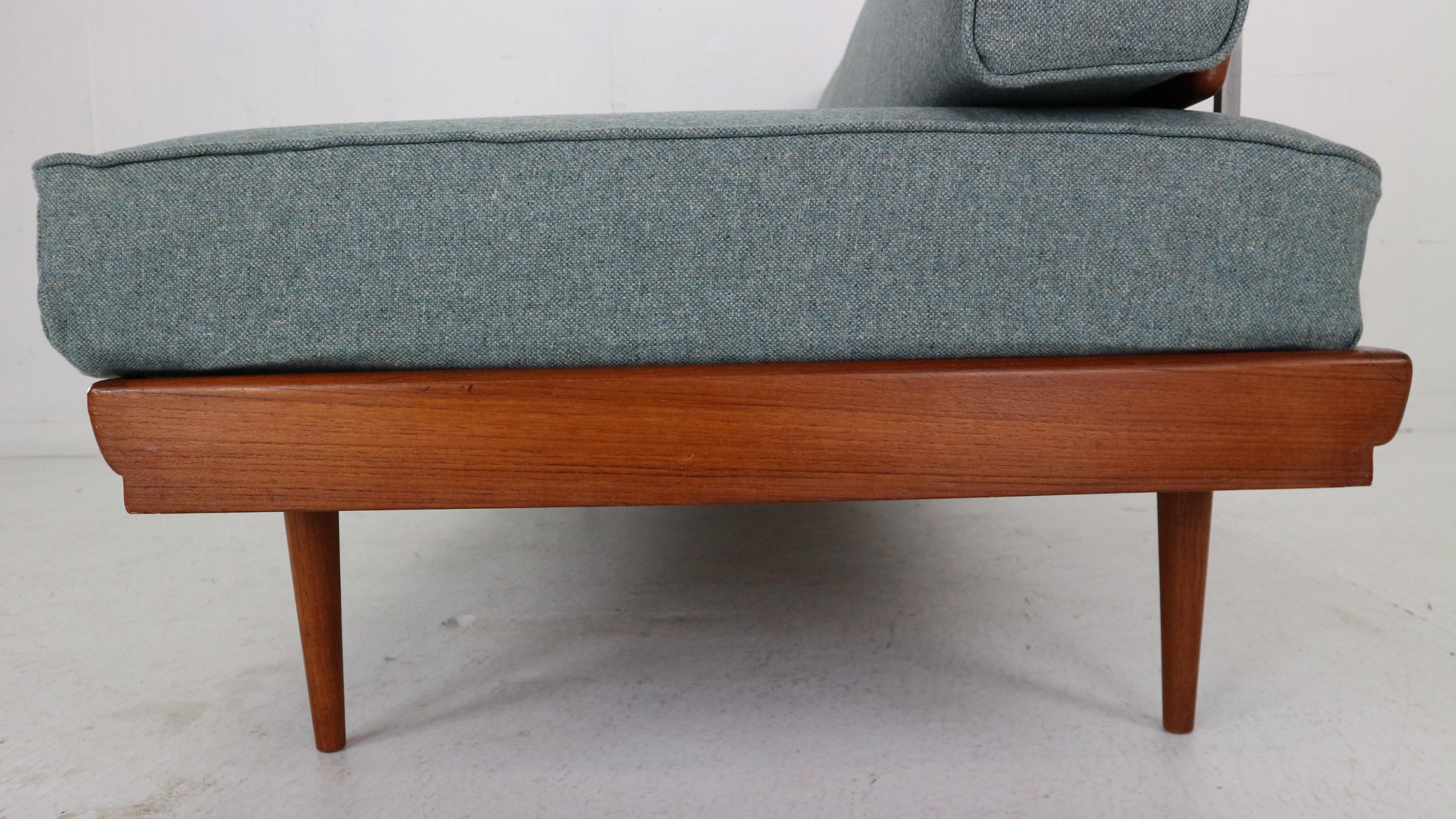 Walter Knoll Teak & Newly Upholstered Daybed/ Sofa for Knoll Antimott, 1950's 9