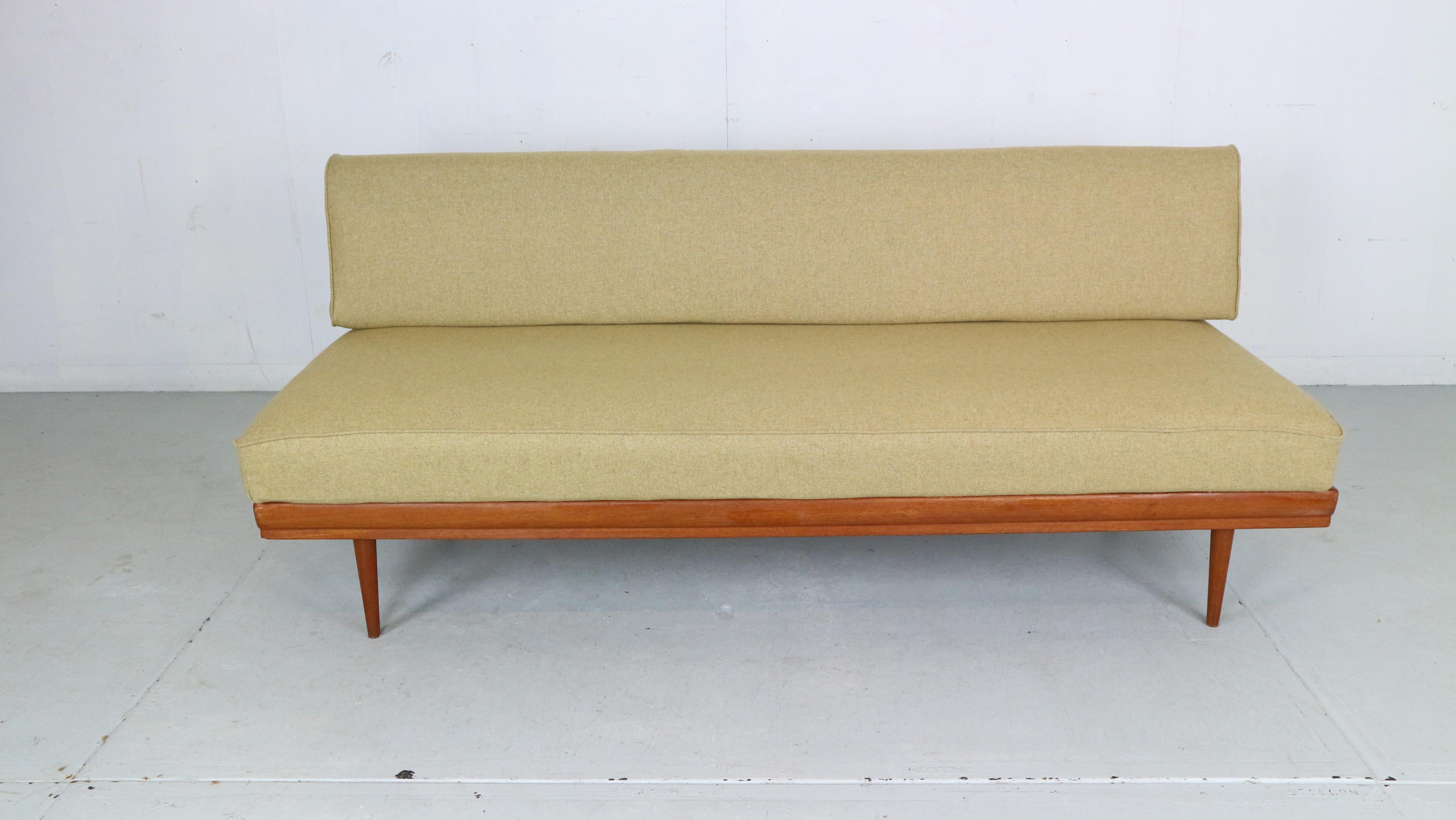 walter knoll daybed