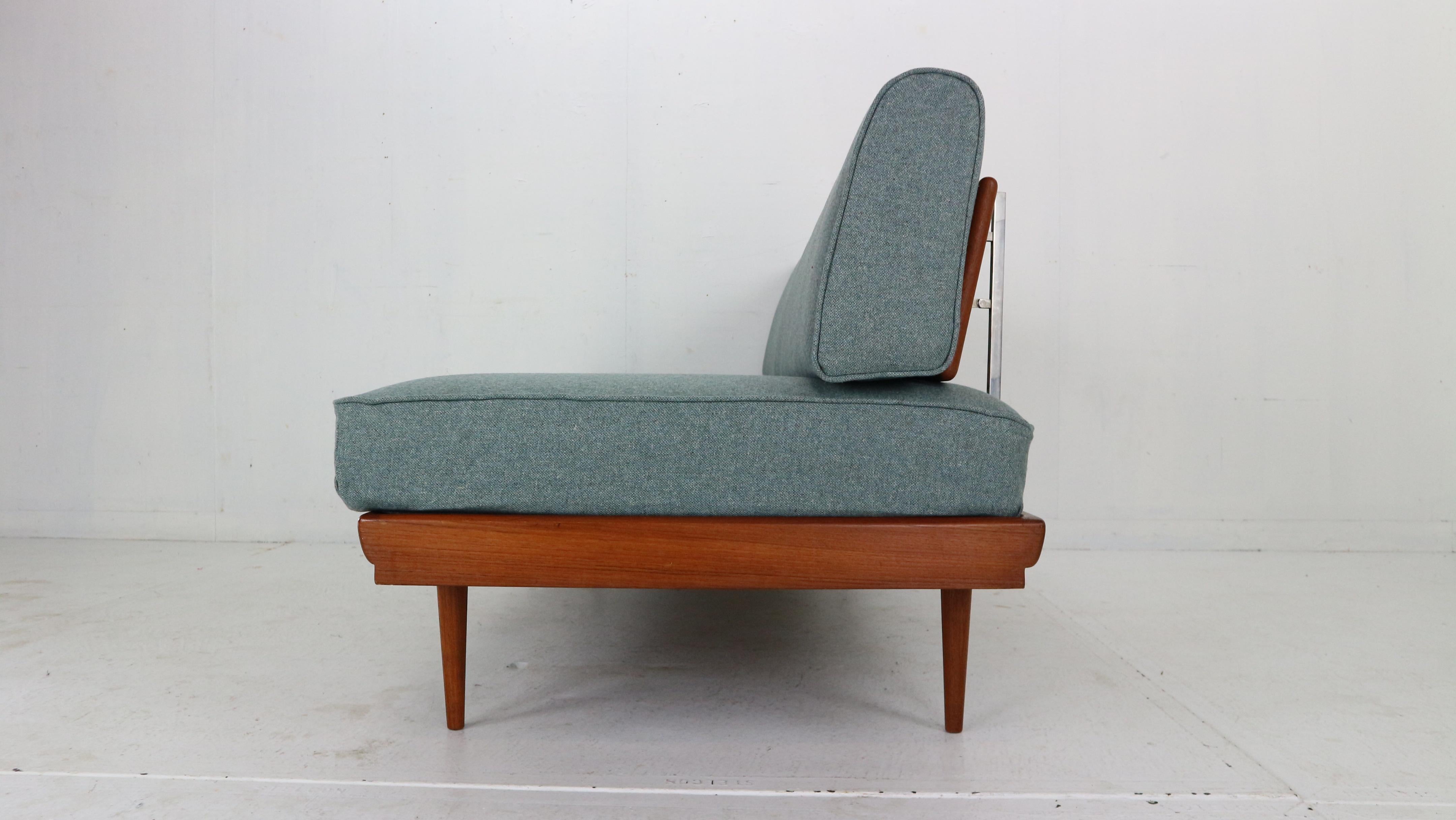 Walter Knoll Teak & Newly Upholstered Daybed/ Sofa for Knoll Antimott, 1950's 2