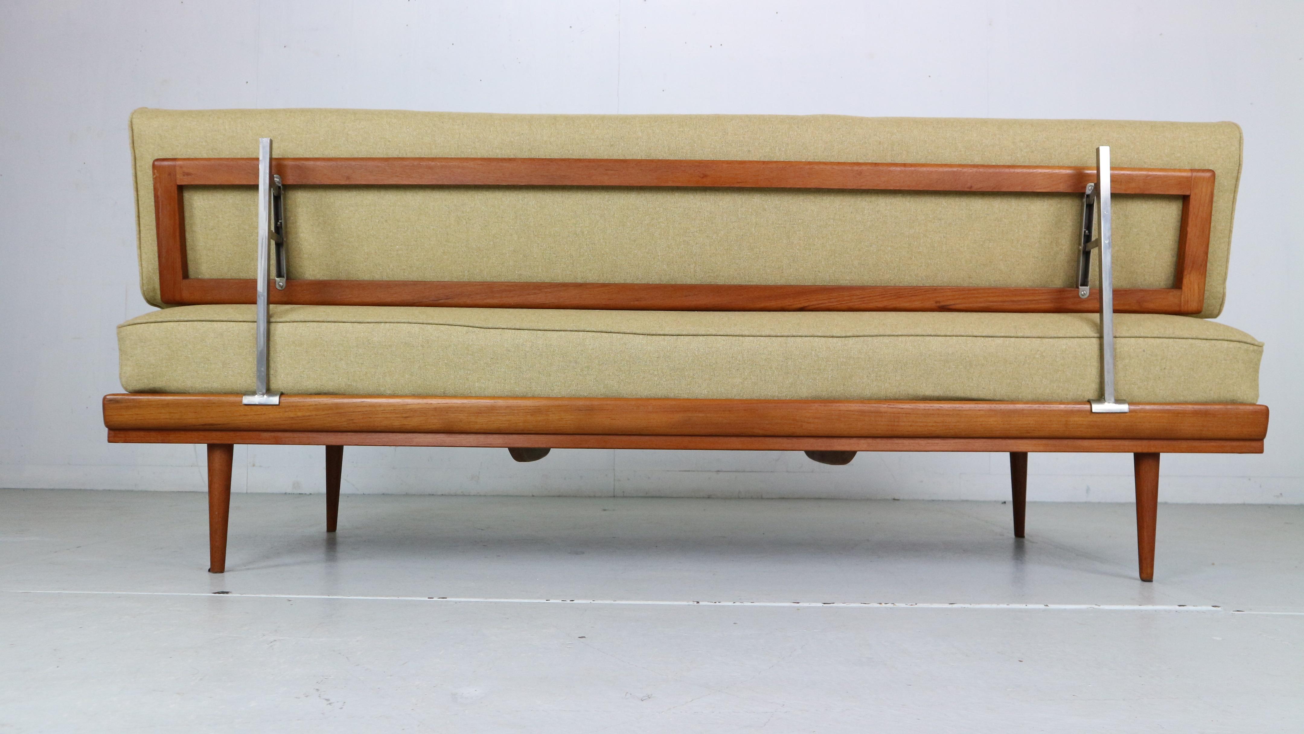 Walter Knoll Teak & Newly Upholstered Daybed/ Sofa for Knoll Antimott, 1950's 1