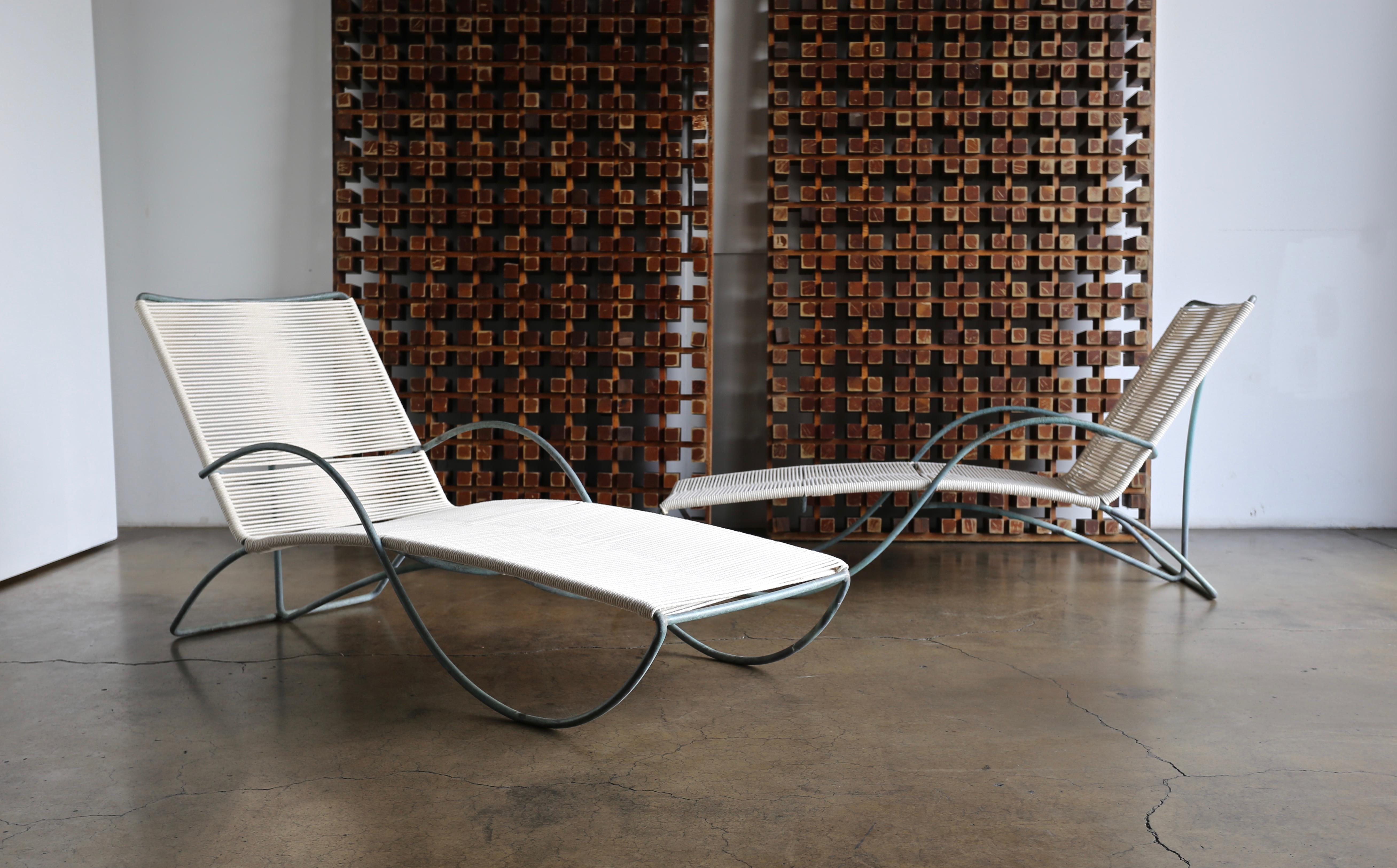 Walter Lamb Chaise Lounges Model C-4700, circa 1960 1