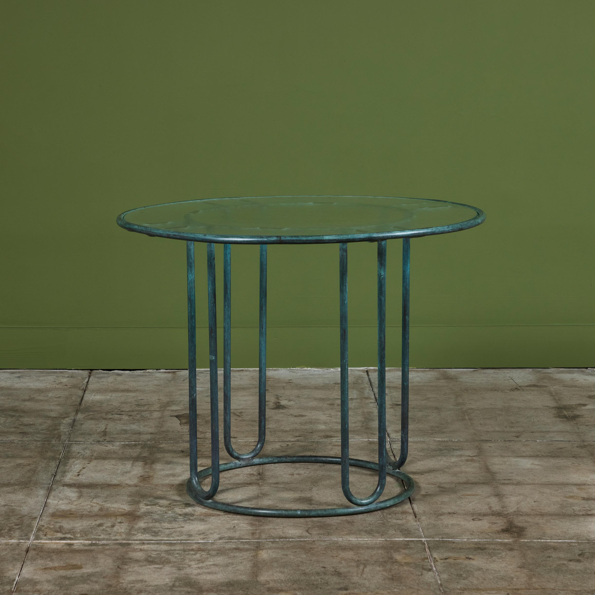 Patiné Table à manger de patio en bronze Walter Lamb pour Brown Jordan en vente