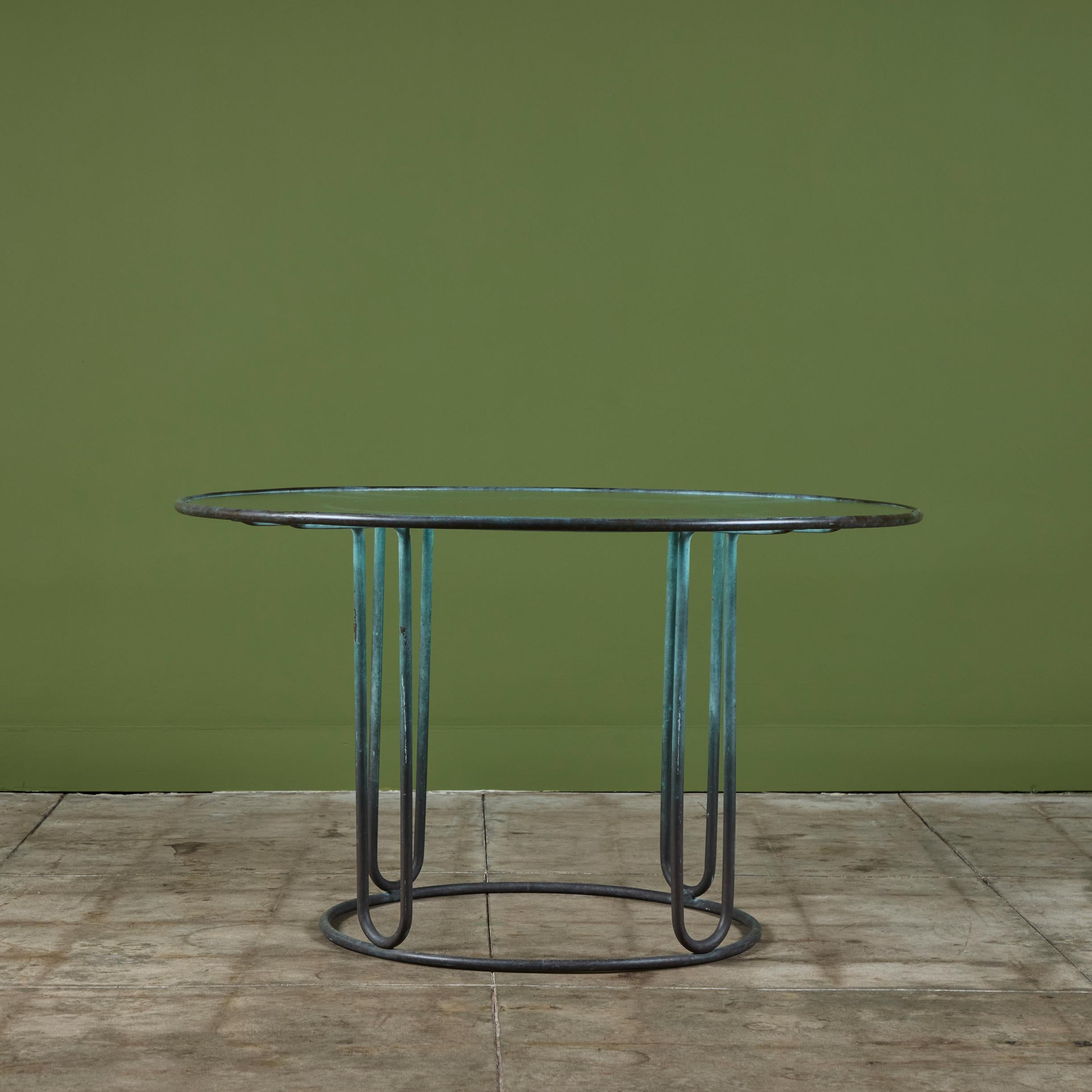 Walter Lamb per Brown Jordan - Set da pranzo da patio in bronzo con quattro sedie a dondolo in vendita 10