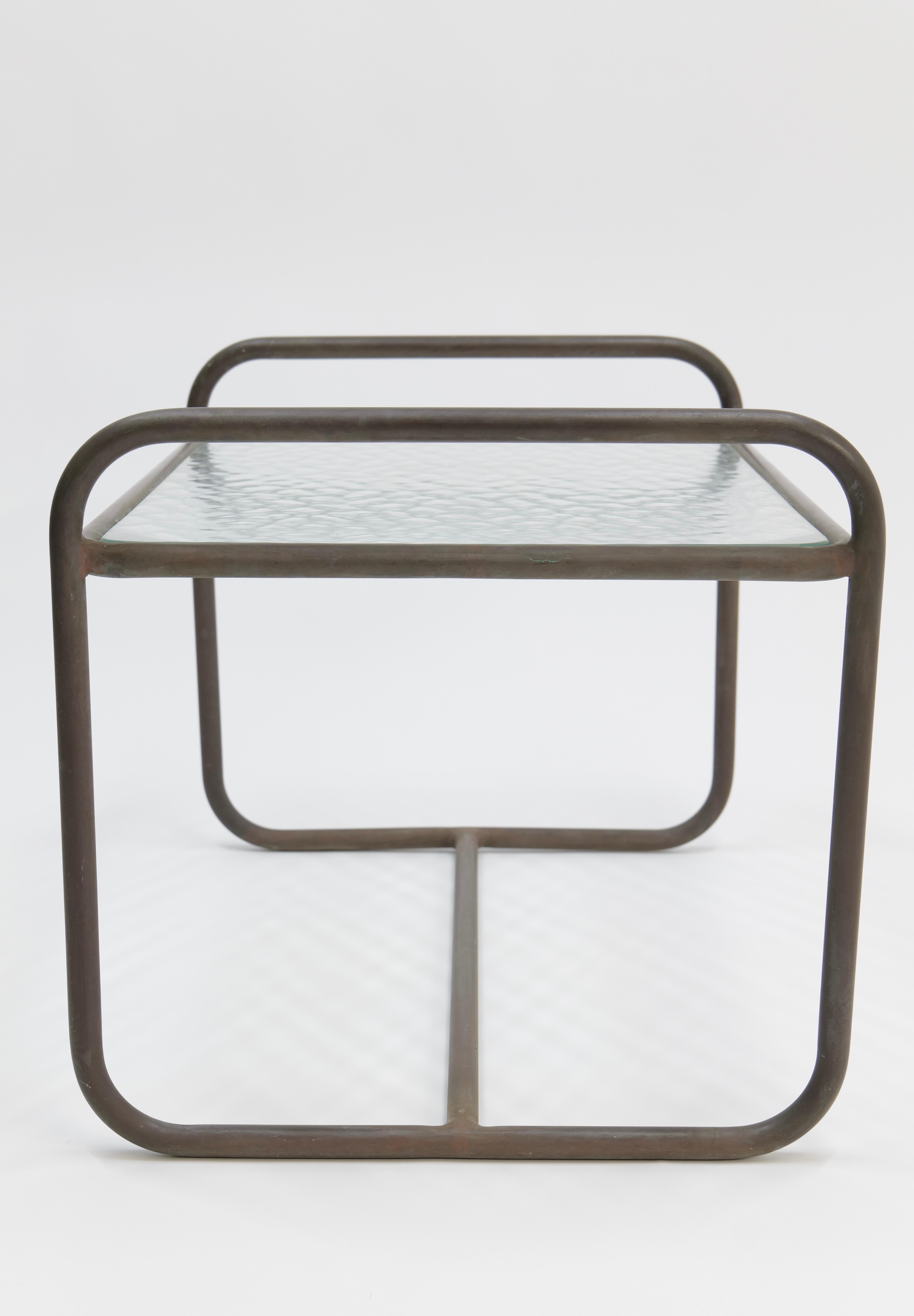 Mid-Century Modern Table d'appoint de patio en bronze Walter Lamb pour Brown Jordan en vente