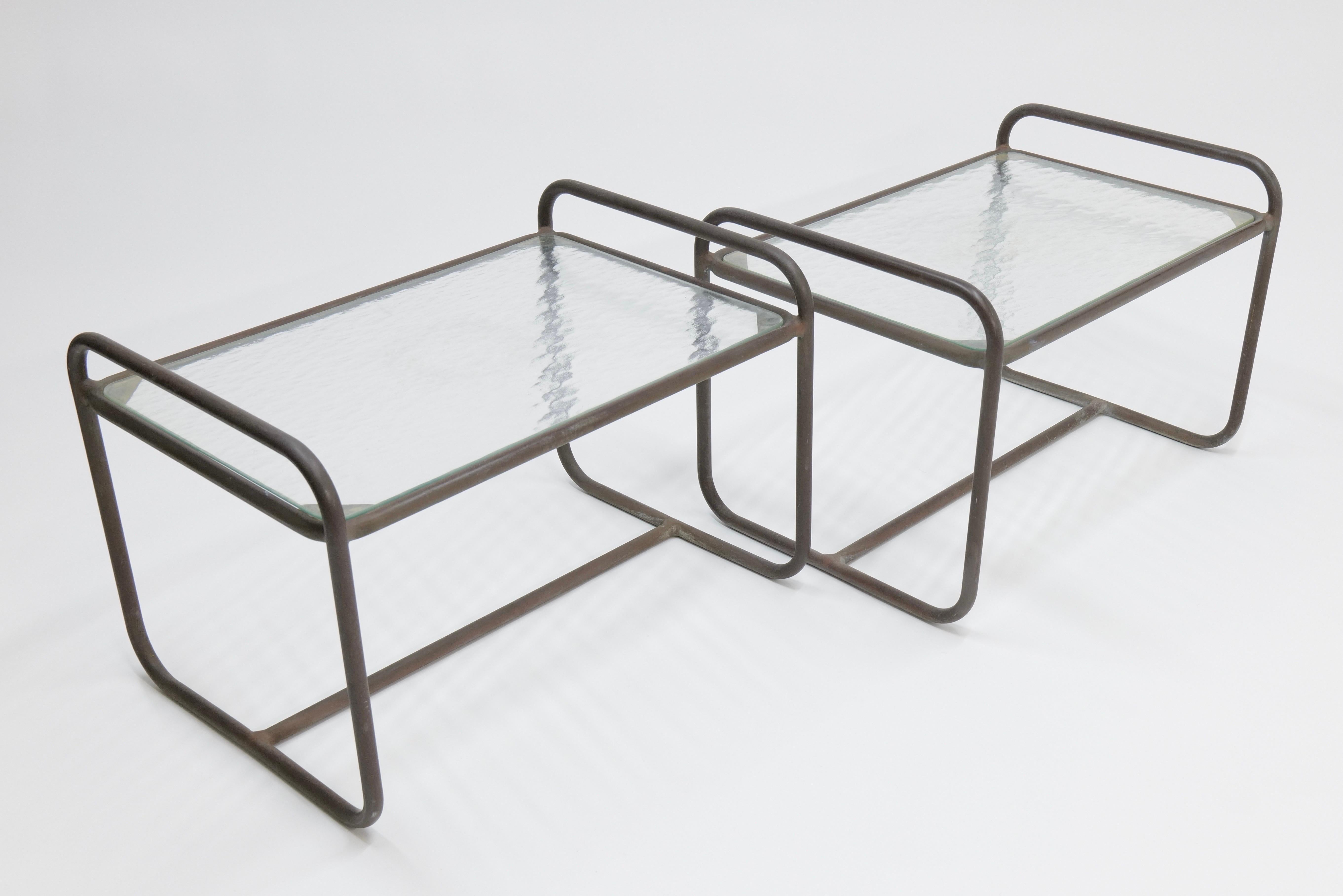 Bronze Table d'appoint de patio en bronze Walter Lamb pour Brown Jordan en vente