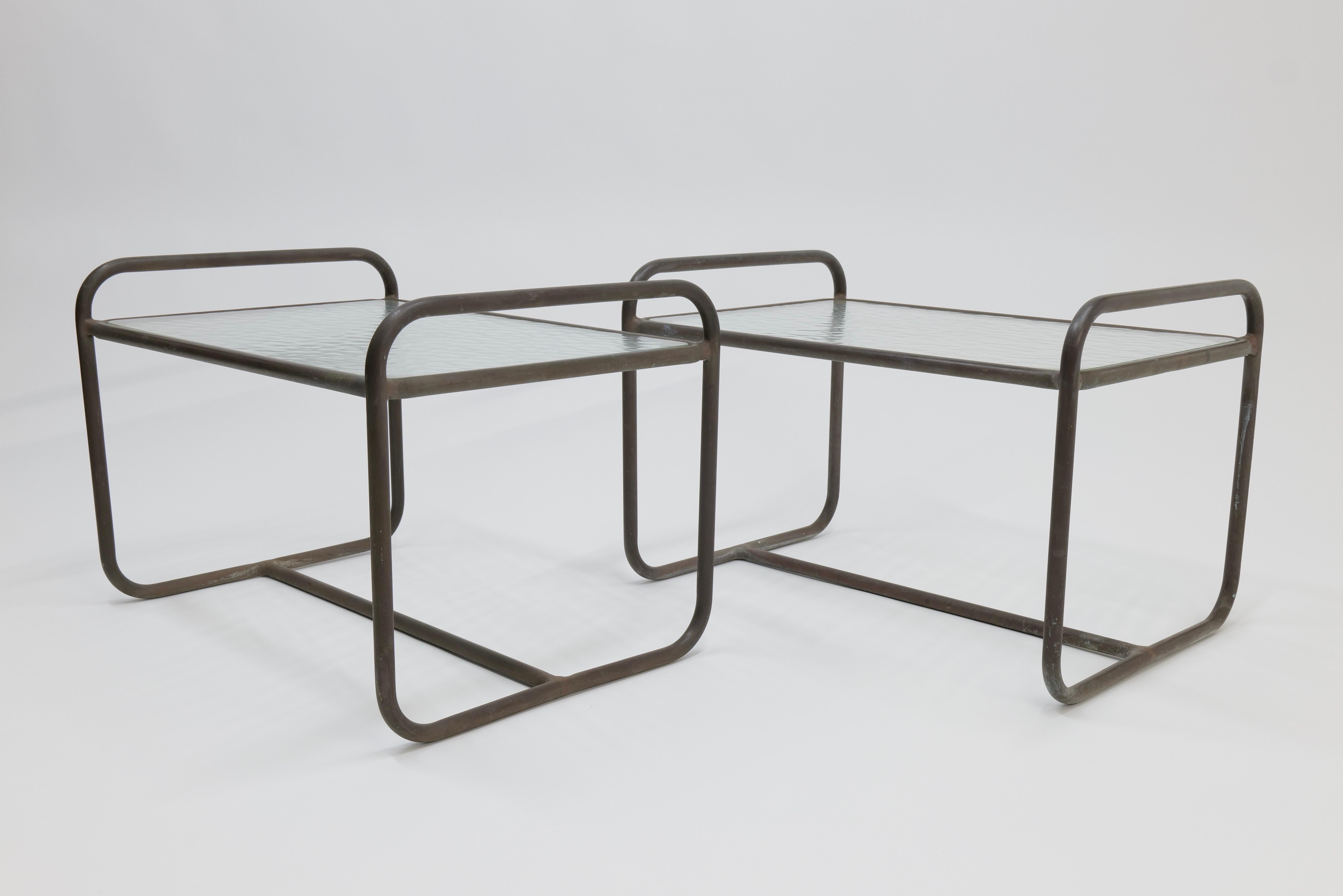 Table d'appoint de patio en bronze Walter Lamb pour Brown Jordan en vente 2