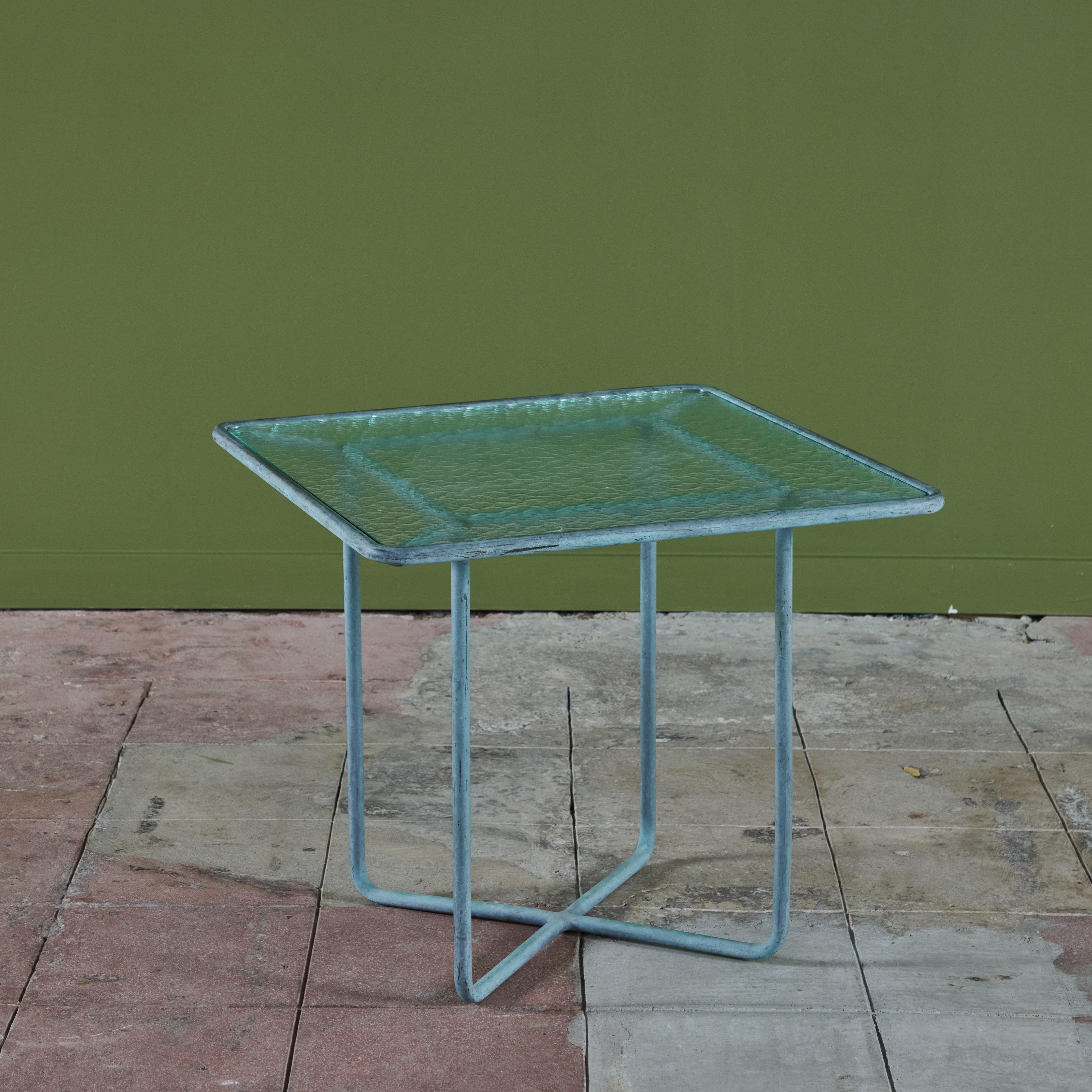 Américain Walter Lamb pour Brown Jordan table d'appoint carrée pour patio en bronze en vente