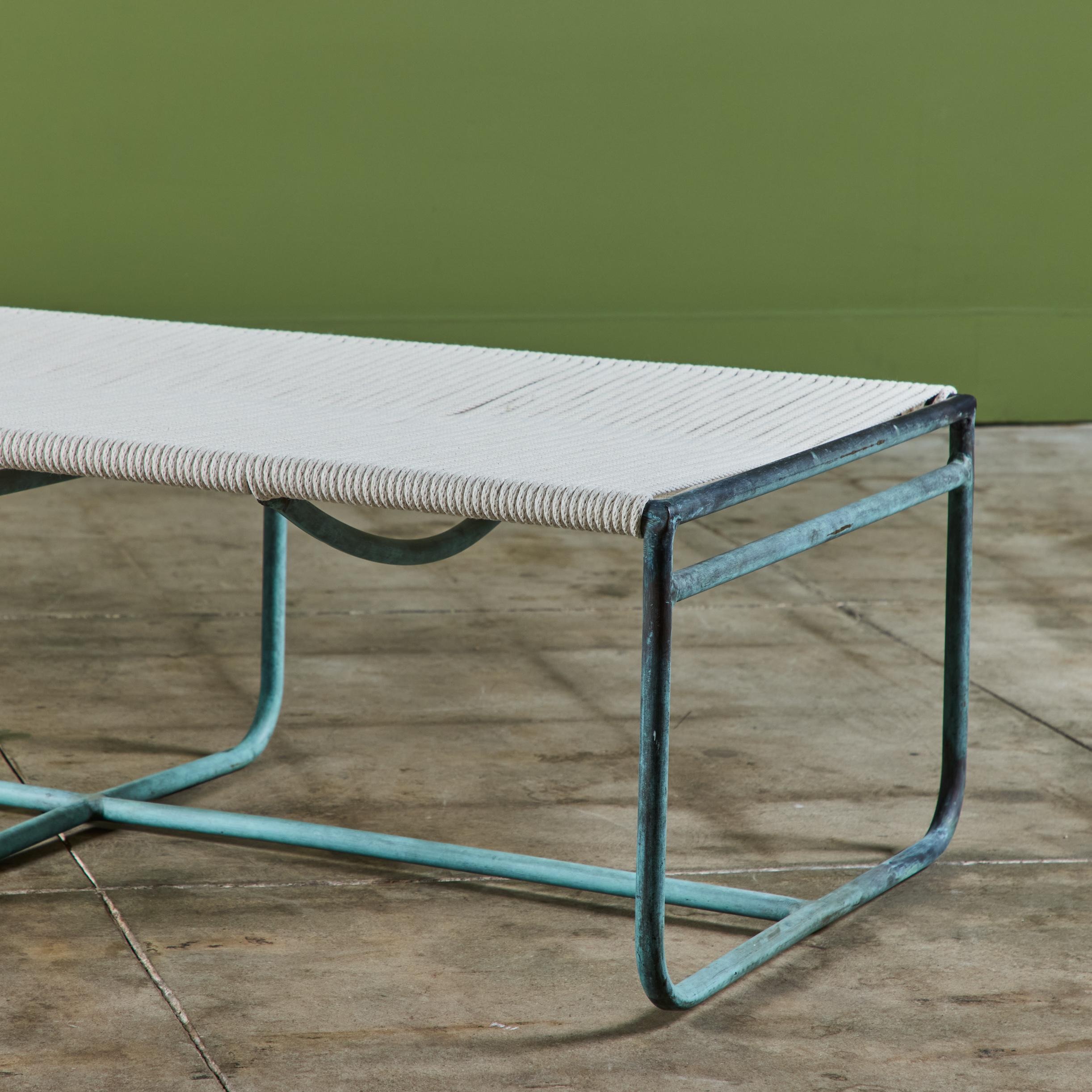 Banco de tres plazas Walter Lamb para patio Brown Jordan Bronce en venta 6