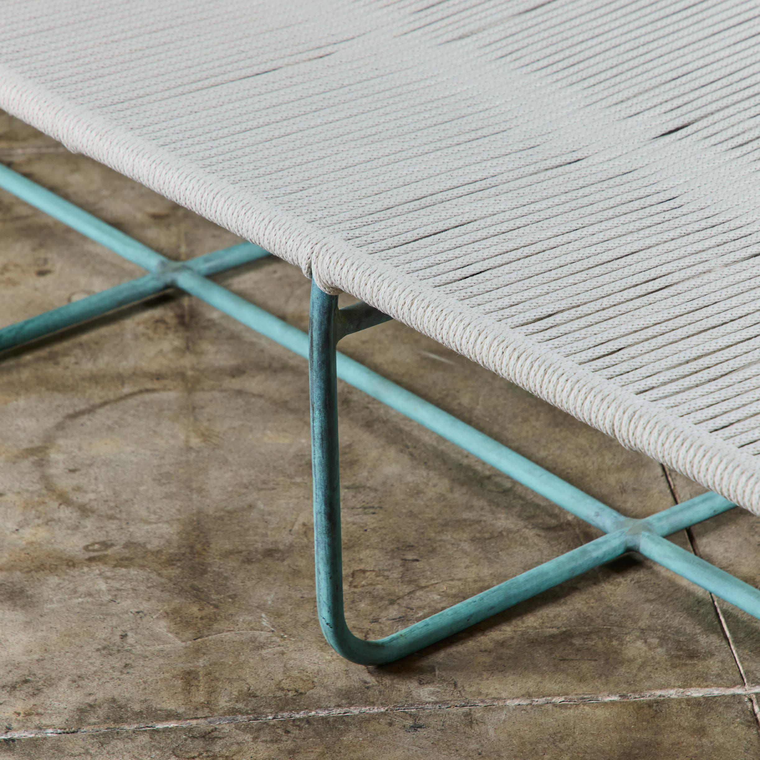 Banco de tres plazas Walter Lamb para patio Brown Jordan Bronce en venta 7