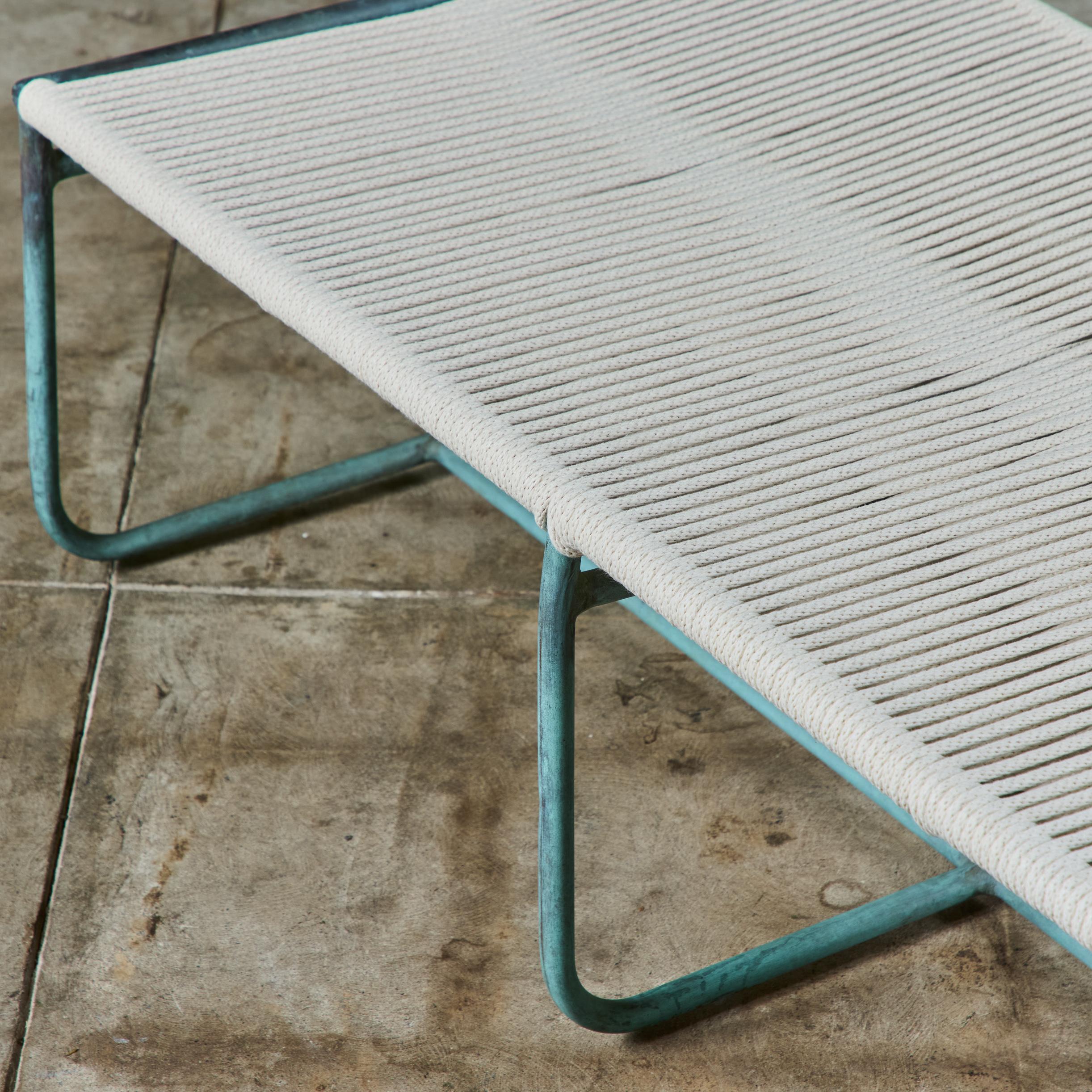 Banco de tres plazas Walter Lamb para patio Brown Jordan Bronce en venta 9