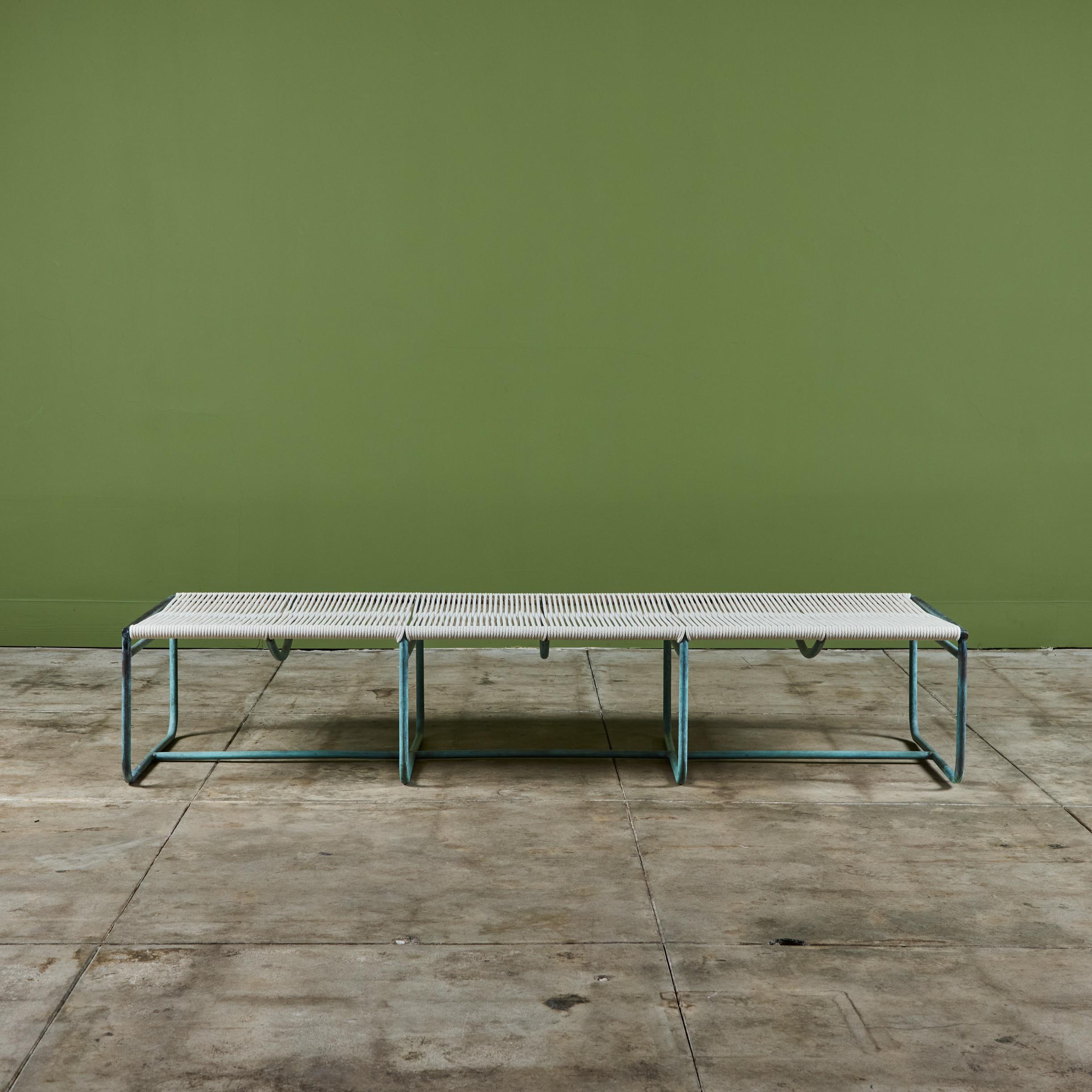 Banco de tres plazas Walter Lamb para patio Brown Jordan Bronce en venta 1