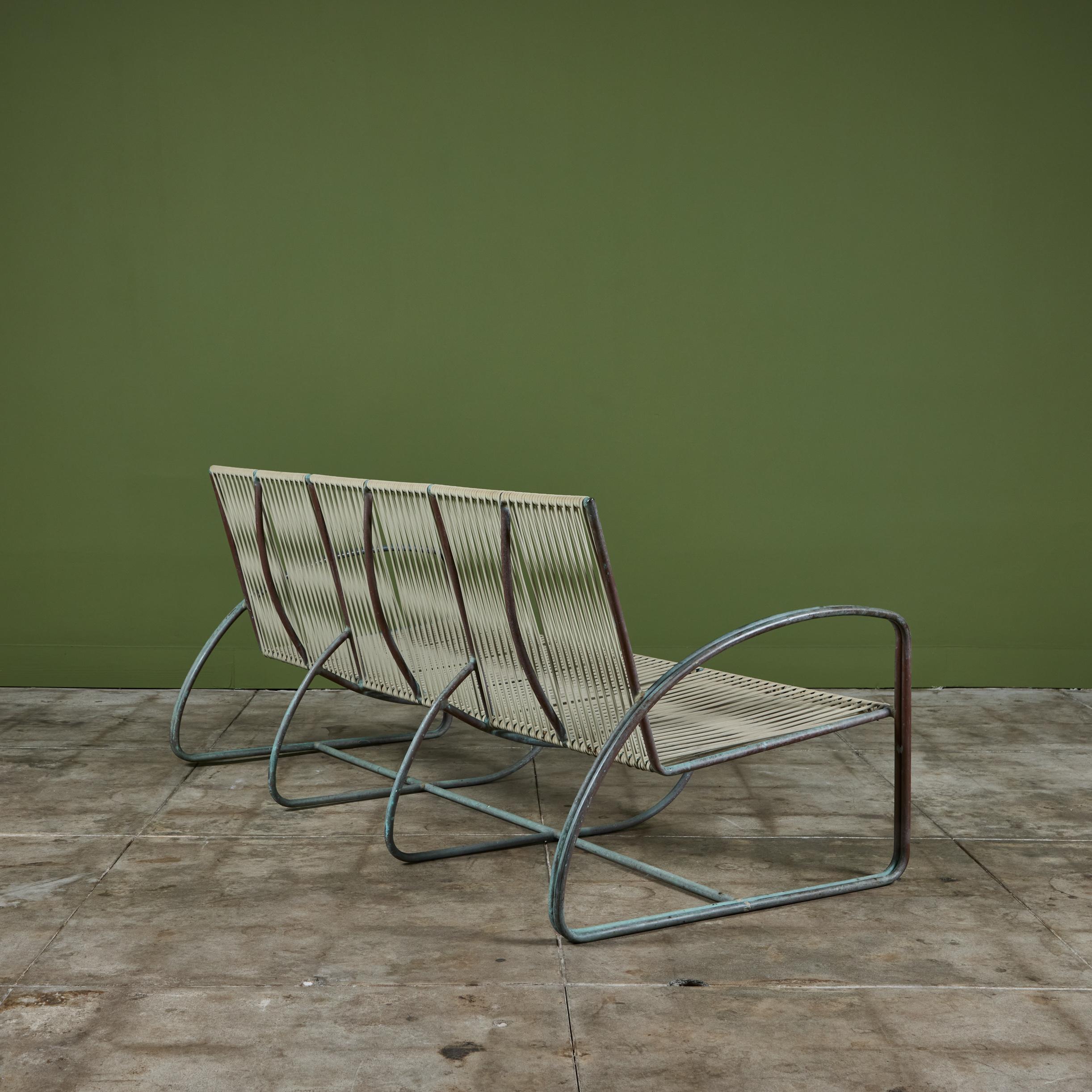 Walter Lamb für Brown Jordan Bronze-Terrassen-Sofa mit drei Etagen (Patiniert) im Angebot