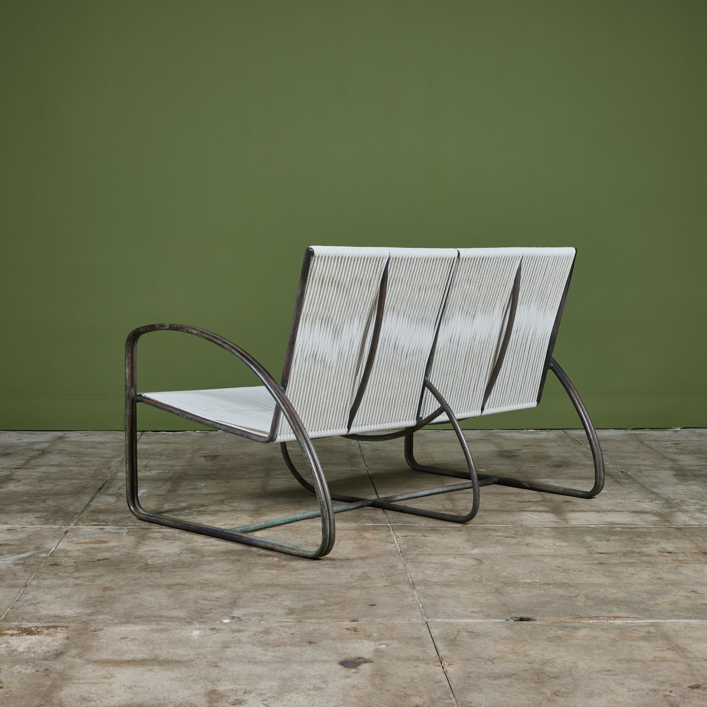 Walter Lamb für Brown Jordan Bronze-Terrassen-Sofa mit zwei Etagen im Zustand „Gut“ im Angebot in Los Angeles, CA