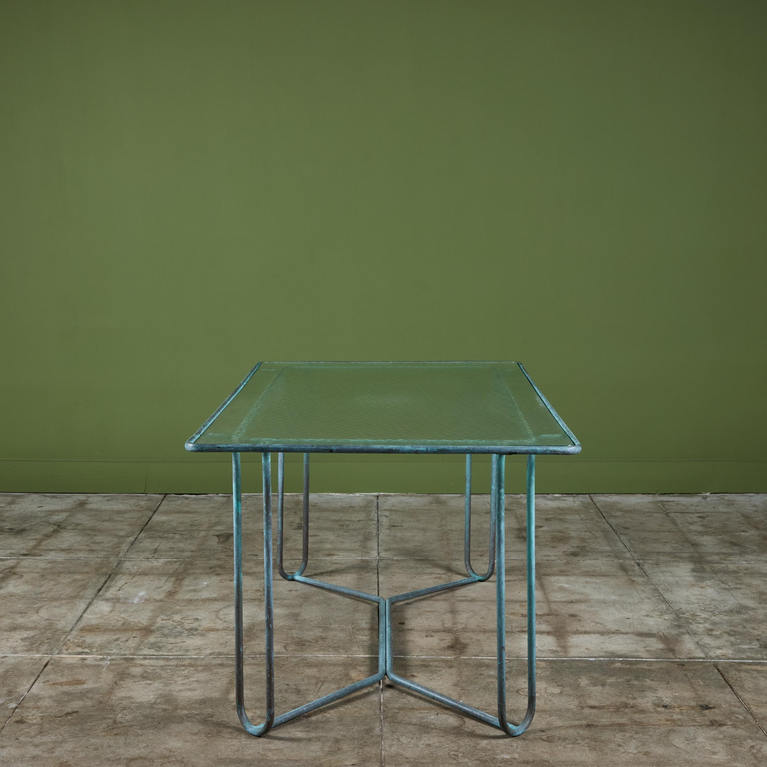 Américain Table à manger de patio rectangulaire en bronze Walter Lamb pour Brown Jordan en vente
