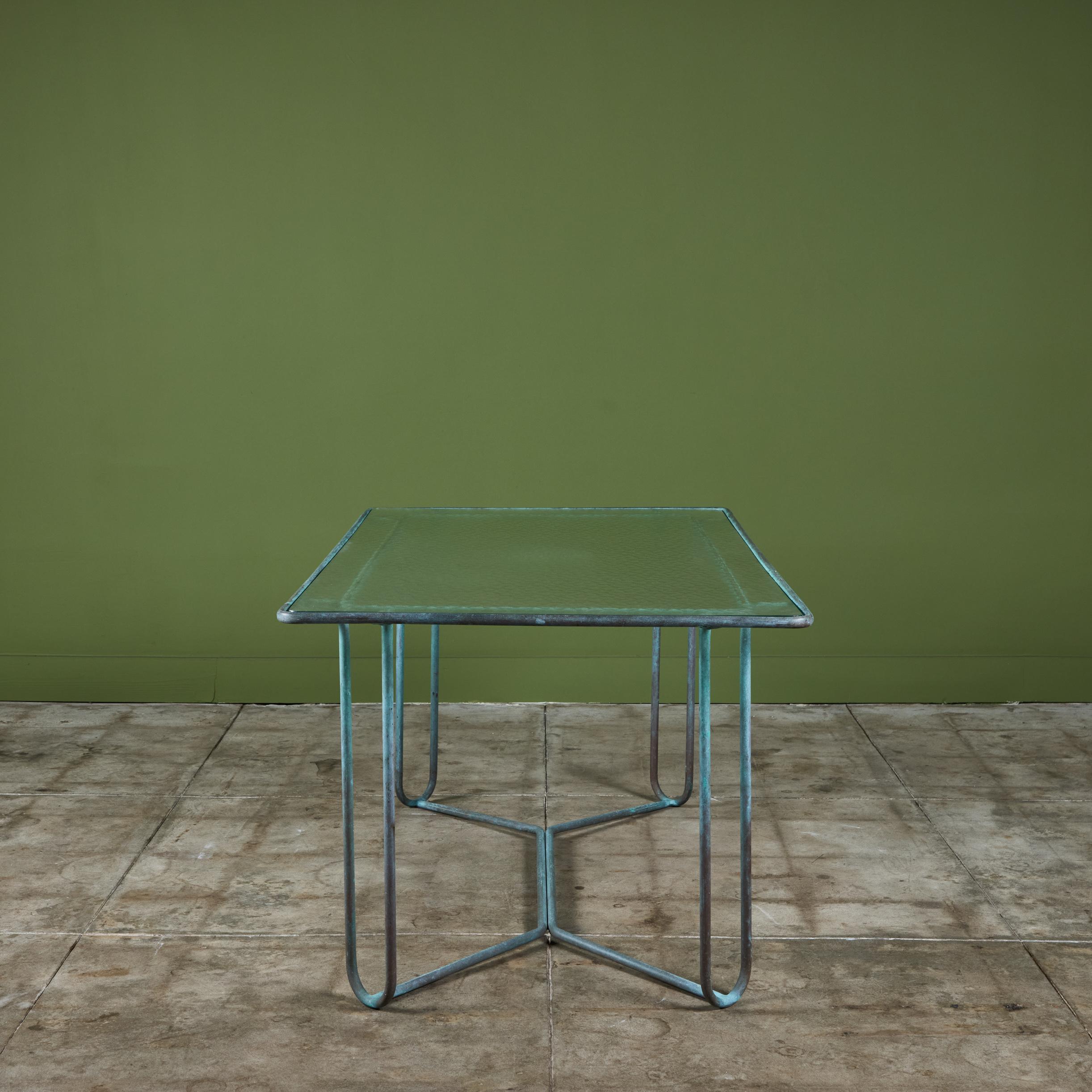 Bronze Table à manger de patio rectangulaire en bronze Walter Lamb pour Brown Jordan en vente