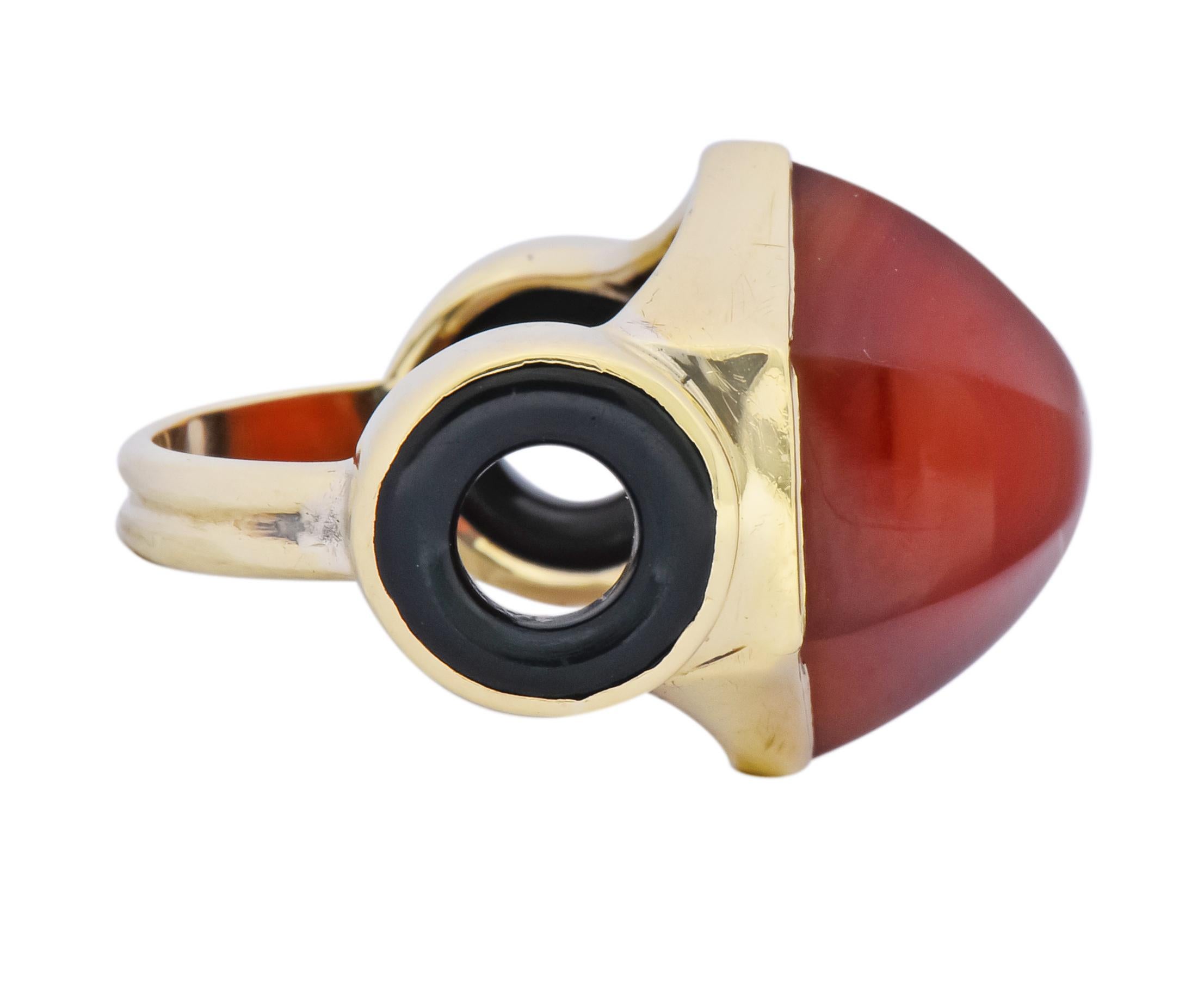 Walter Lampl Art Deco Carnelian Onyx 14 Karat Gold Cocktail Ring, circa 1930s In Excellent Condition In Philadelphia, PA
