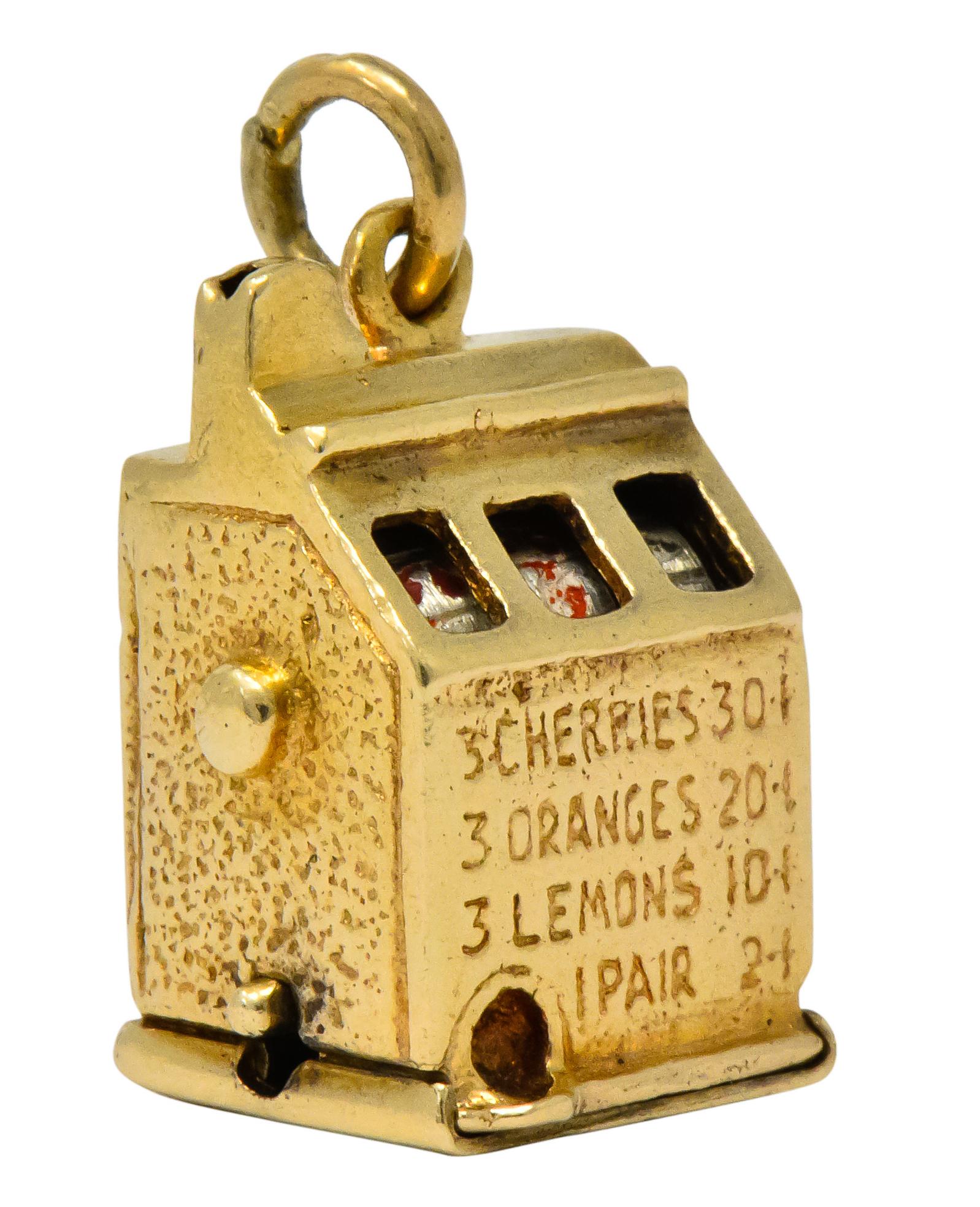 Walter Lampl Articulated Art Deco 14 Karat Gold Slot Machine Charm In Excellent Condition In Philadelphia, PA