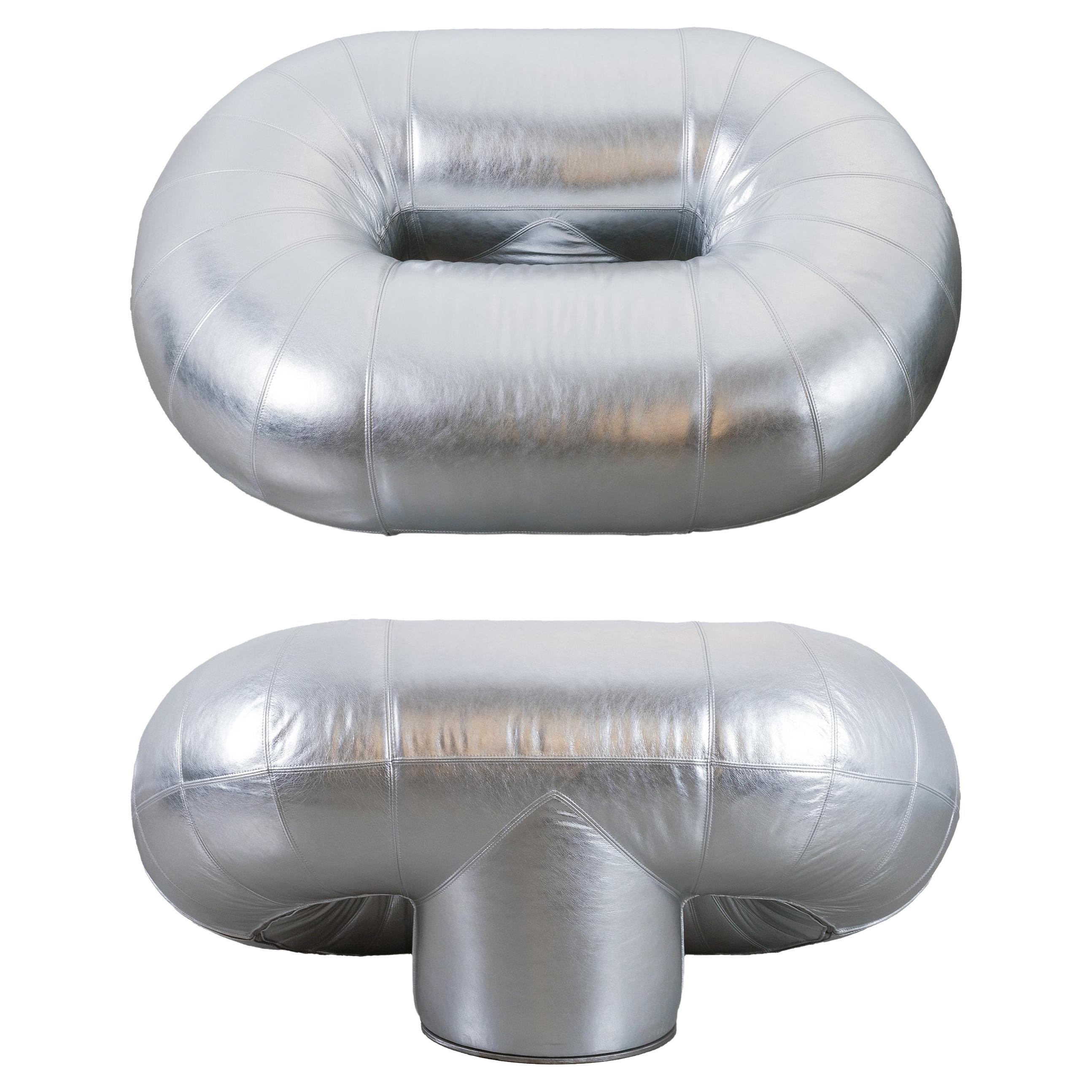 Walter Leeman Zeppelin Armchairs for Velda Silver Leather, 1970 For Sale 8