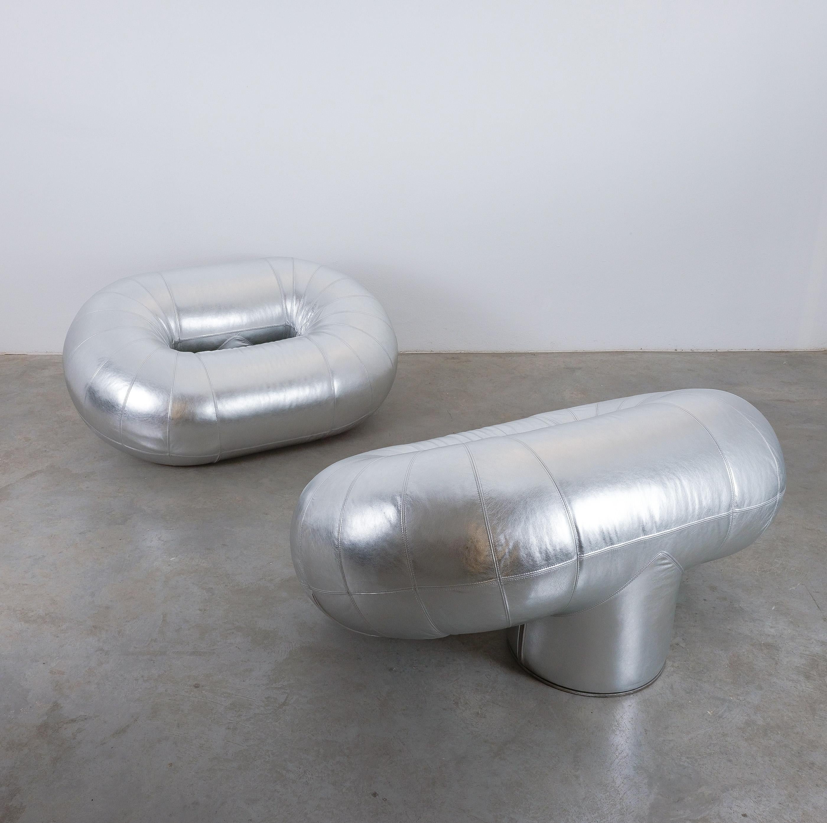 Mid-Century Modern Walter Leeman Zeppelin Armchairs for Velda Silver Leather, 1970 For Sale