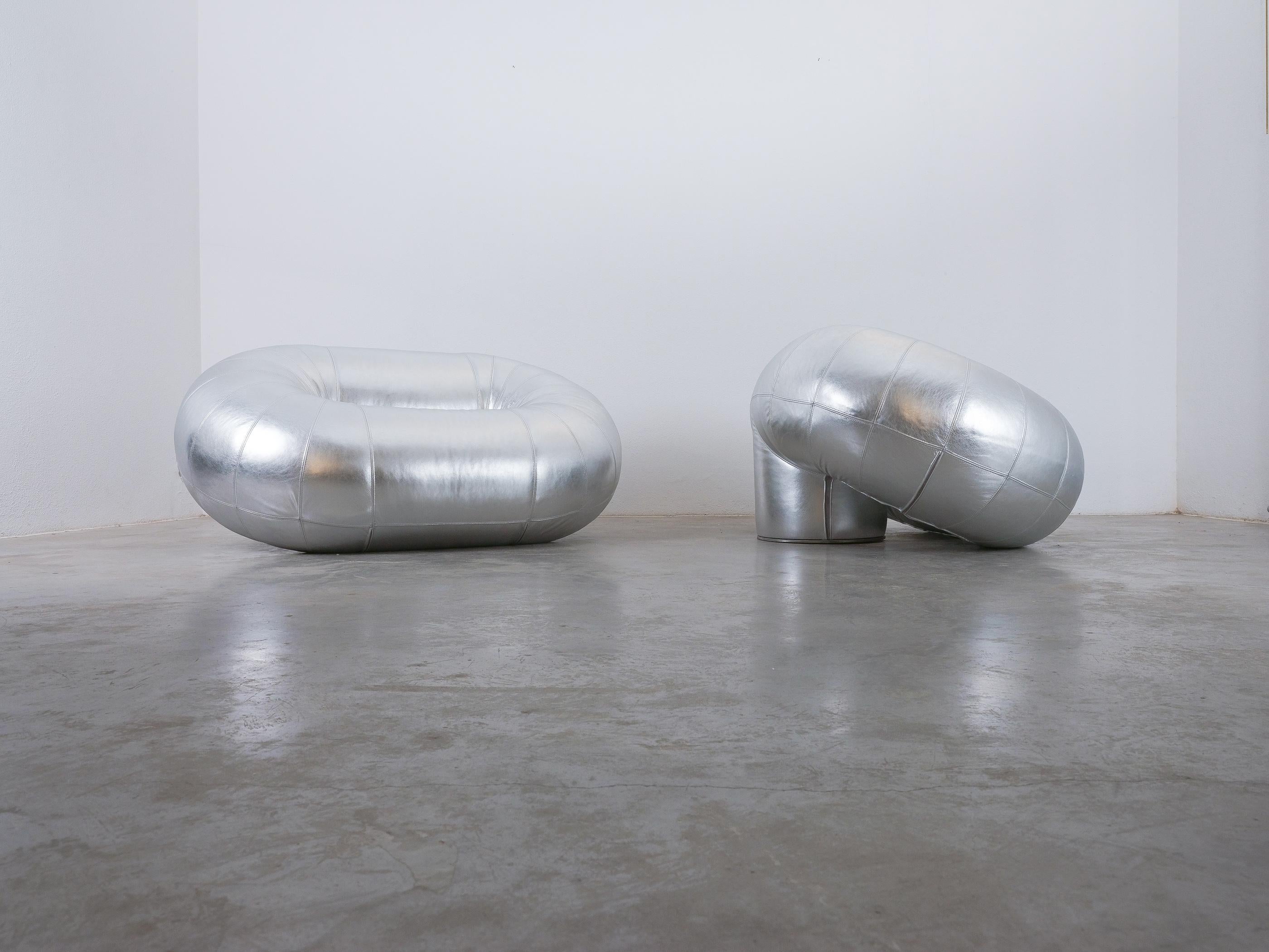 Steel Walter Leeman Zeppelin Armchairs for Velda Silver Leather, 1970 For Sale