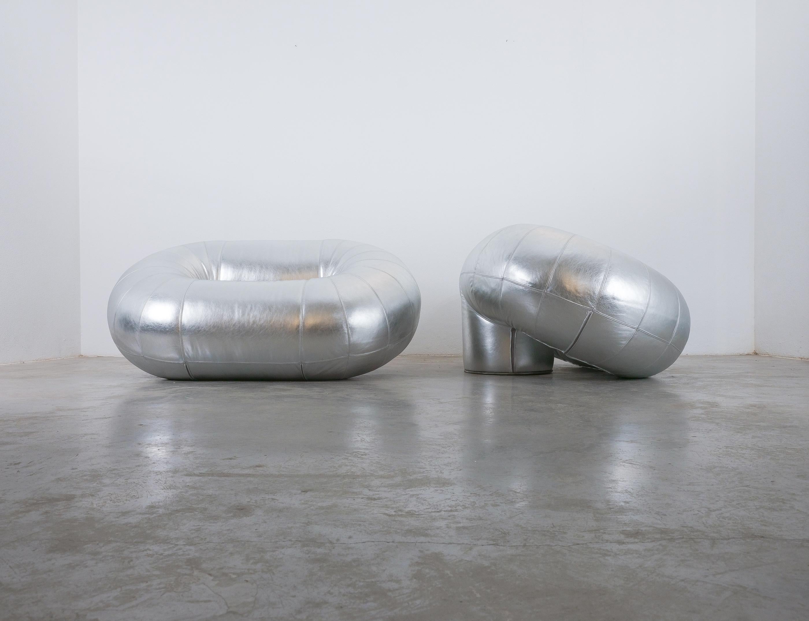 Walter Leeman Zeppelin Armchairs for Velda Silver Leather, 1970 For Sale 2