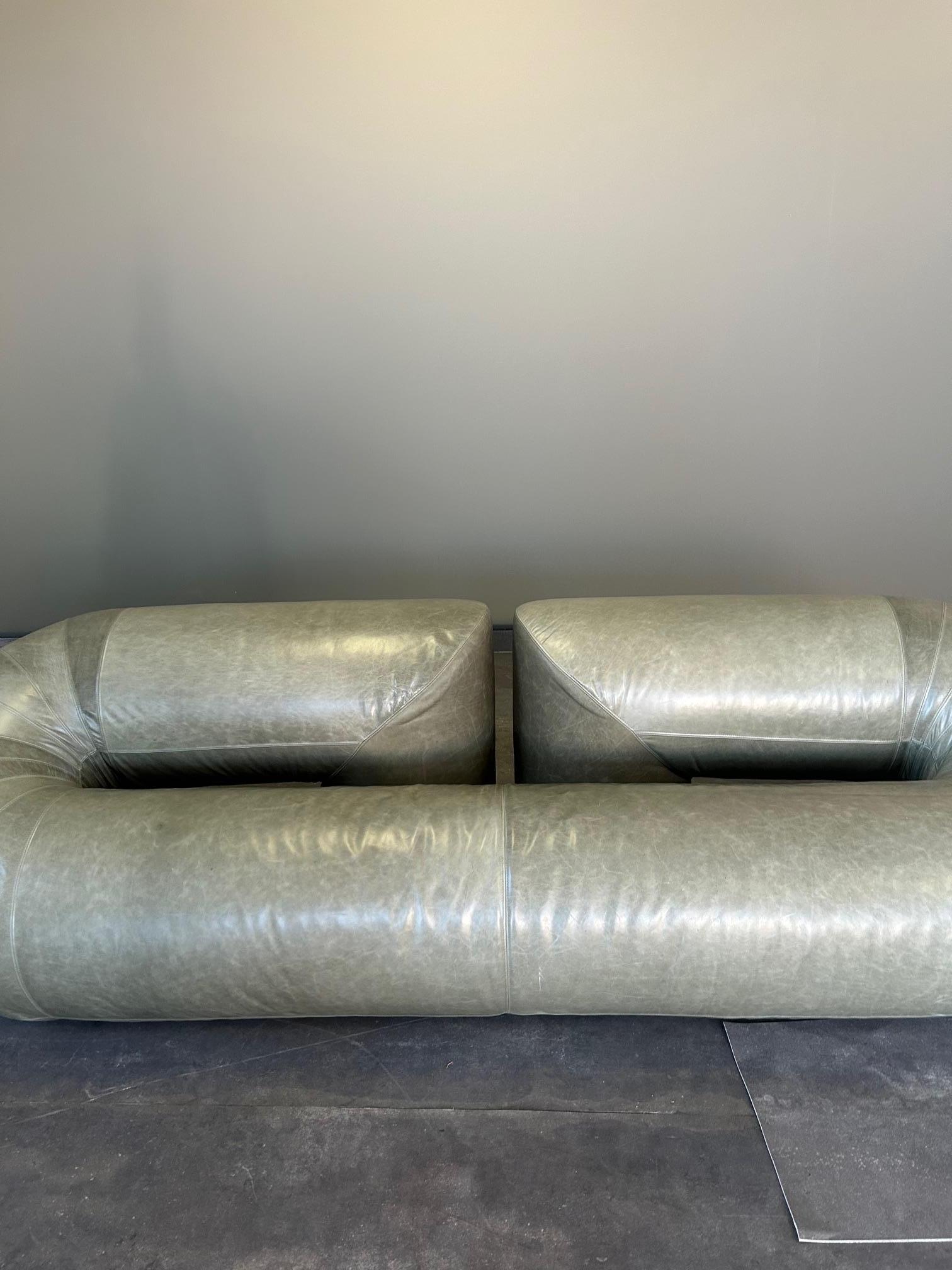 Walter Leeman Zeppelin Sofa for Velda 1970s in vendita 3