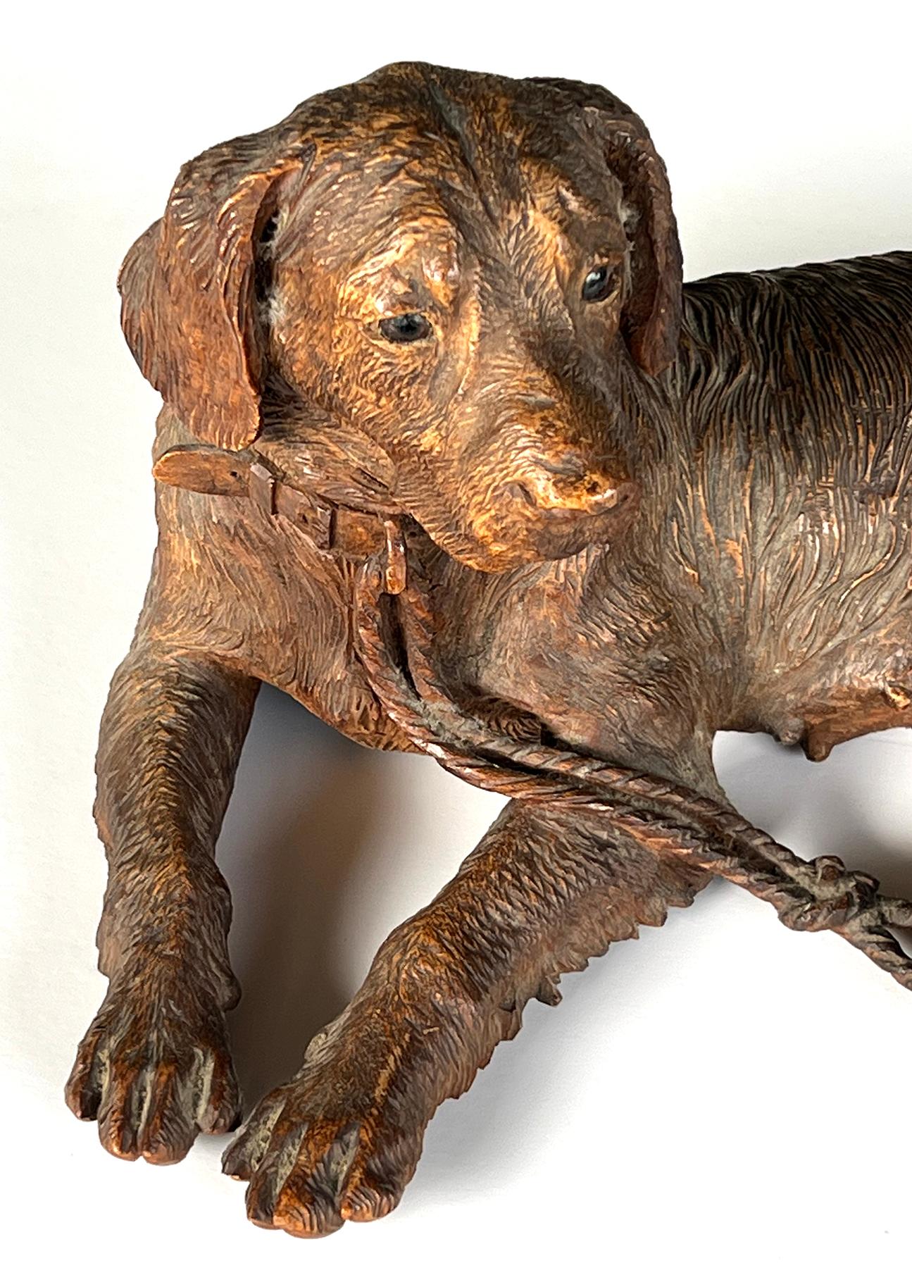 Suisse Walter Mader Swiss Black Forest sculpté à la main en vente