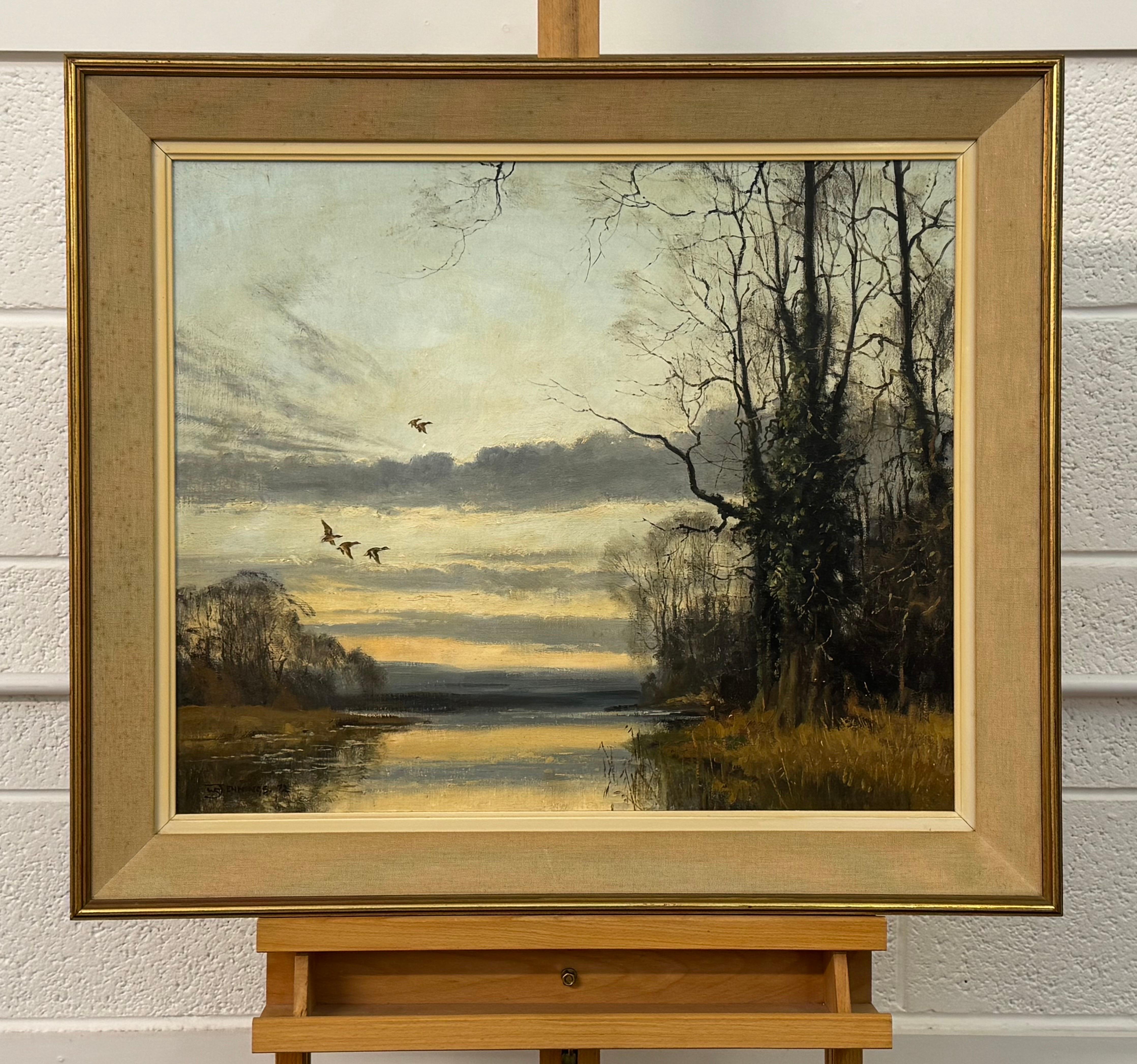 Winter Evening Ducks Flying over Water - English Countryside Vintage British Art - Réalisme Painting par Walter Robin Jennings