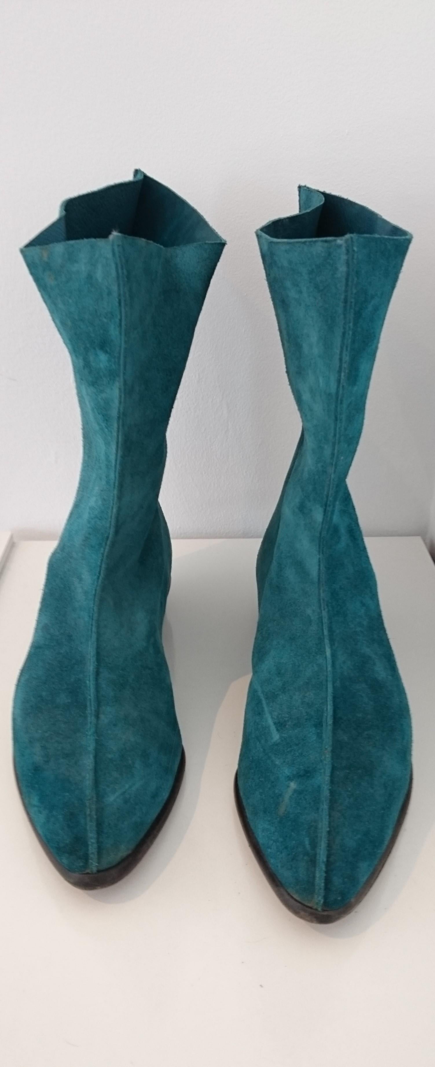 Women's Walter Steiger Suede Blue Boots. Excellent conditions. Size 39 For Sale