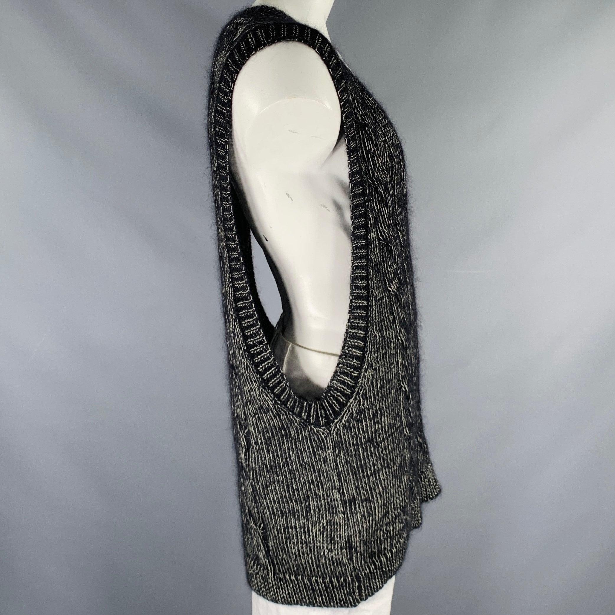 WALTER VAN BEIRENDONCK 2022 Size L Black Superkid Mohair Sweater Vest In Excellent Condition For Sale In San Francisco, CA