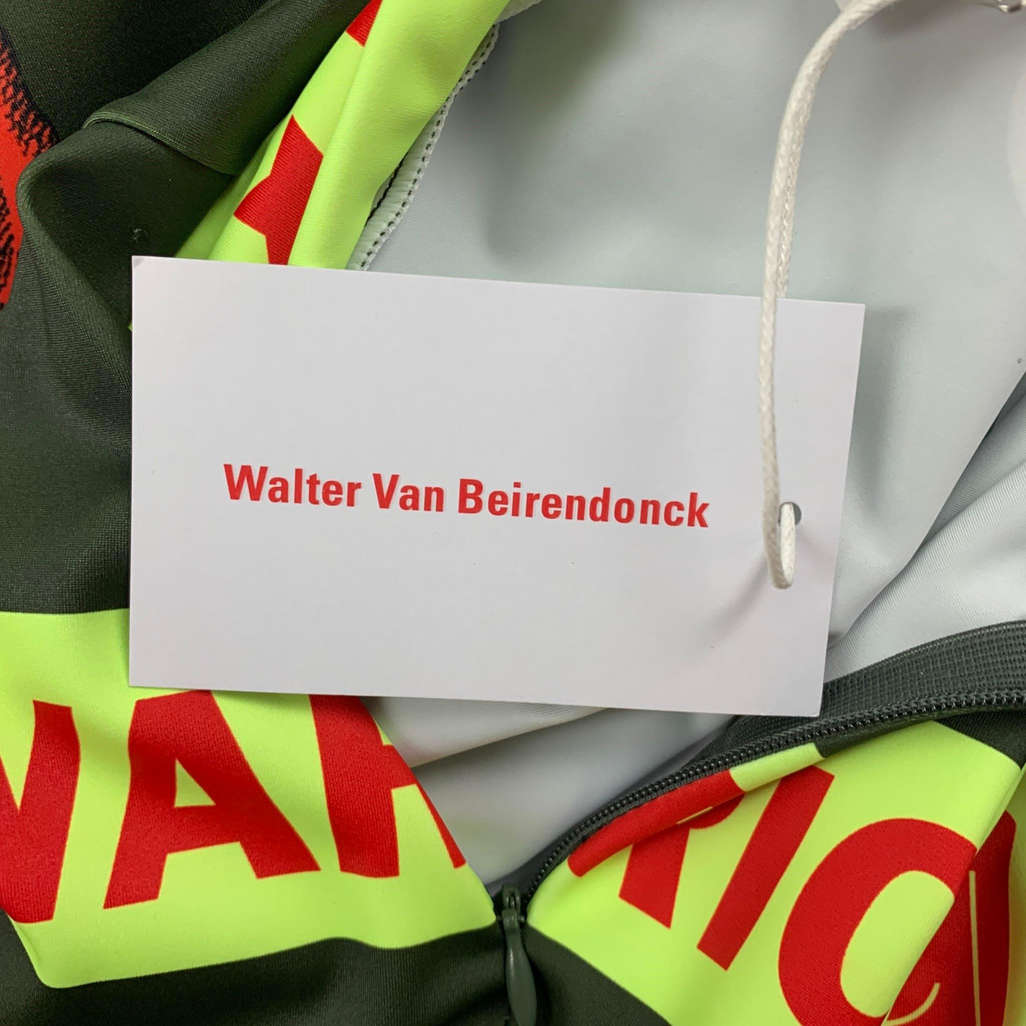 WALTER VAN BEIRENDONCK FW21 Size L Green Graphic Nylon Jersey Bike Top 2