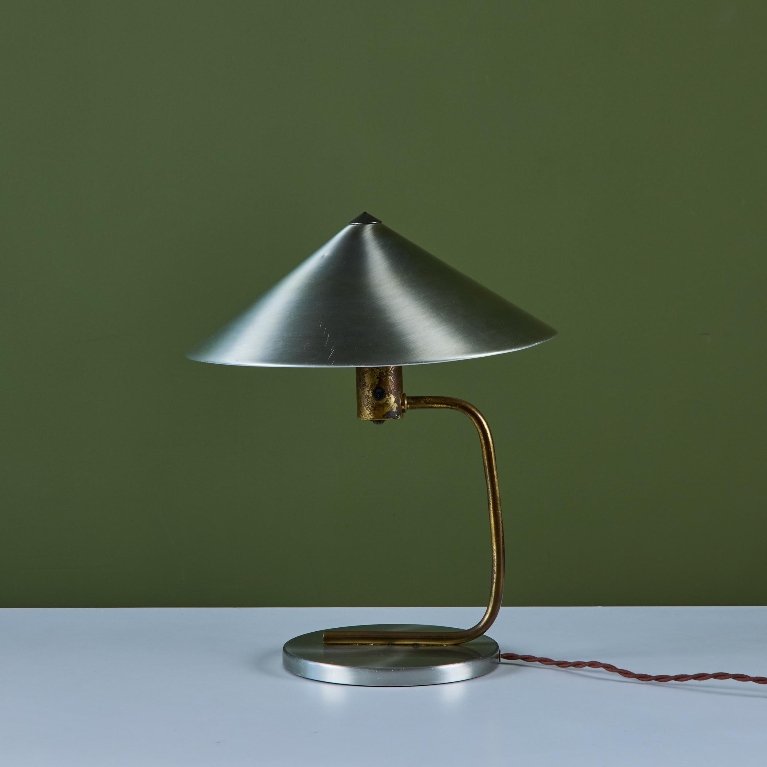 Walter Von Nessen Art Deco Tischlampe im Angebot 3