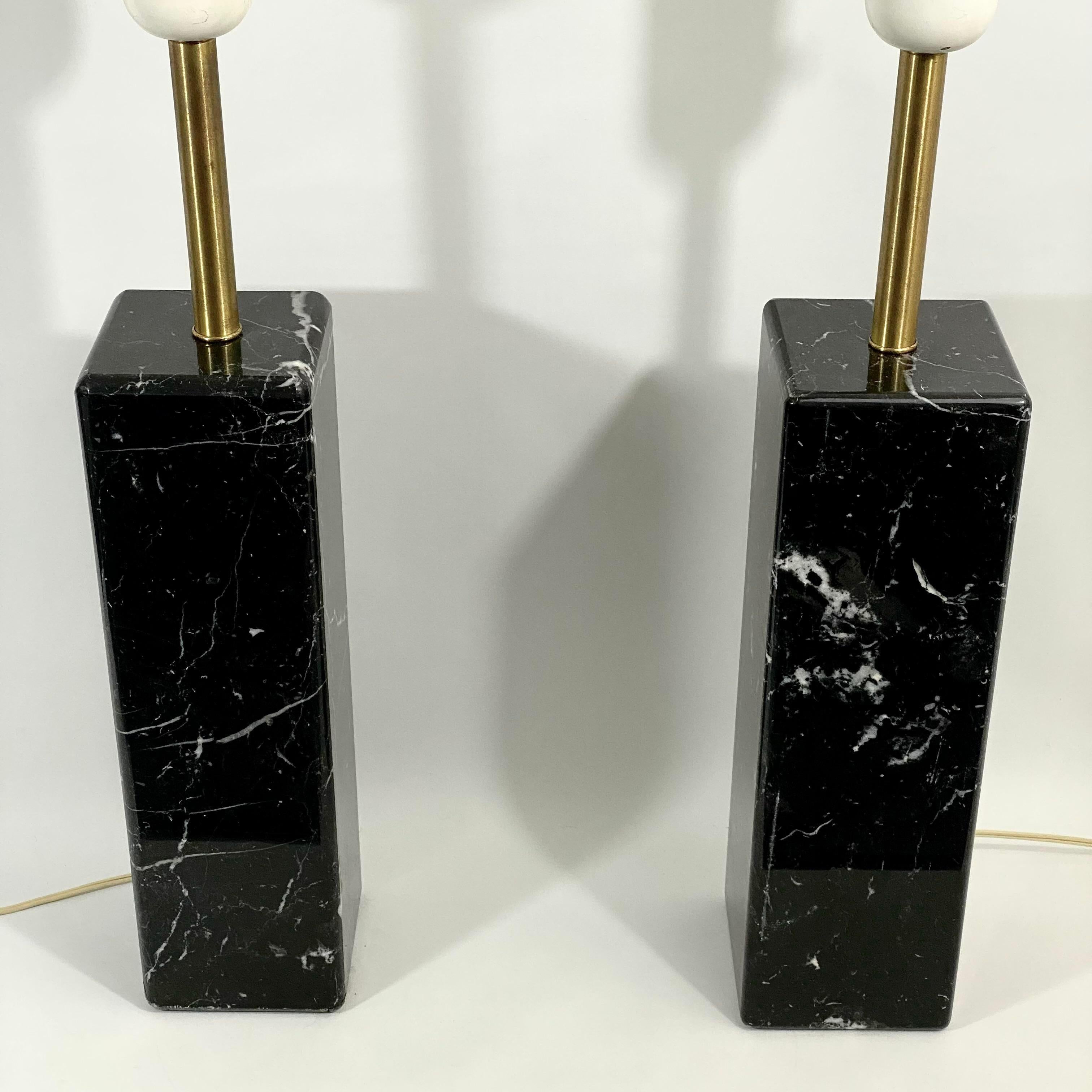 American Walter Von Nessen Black Marble and Brass Lamp Pair For Sale