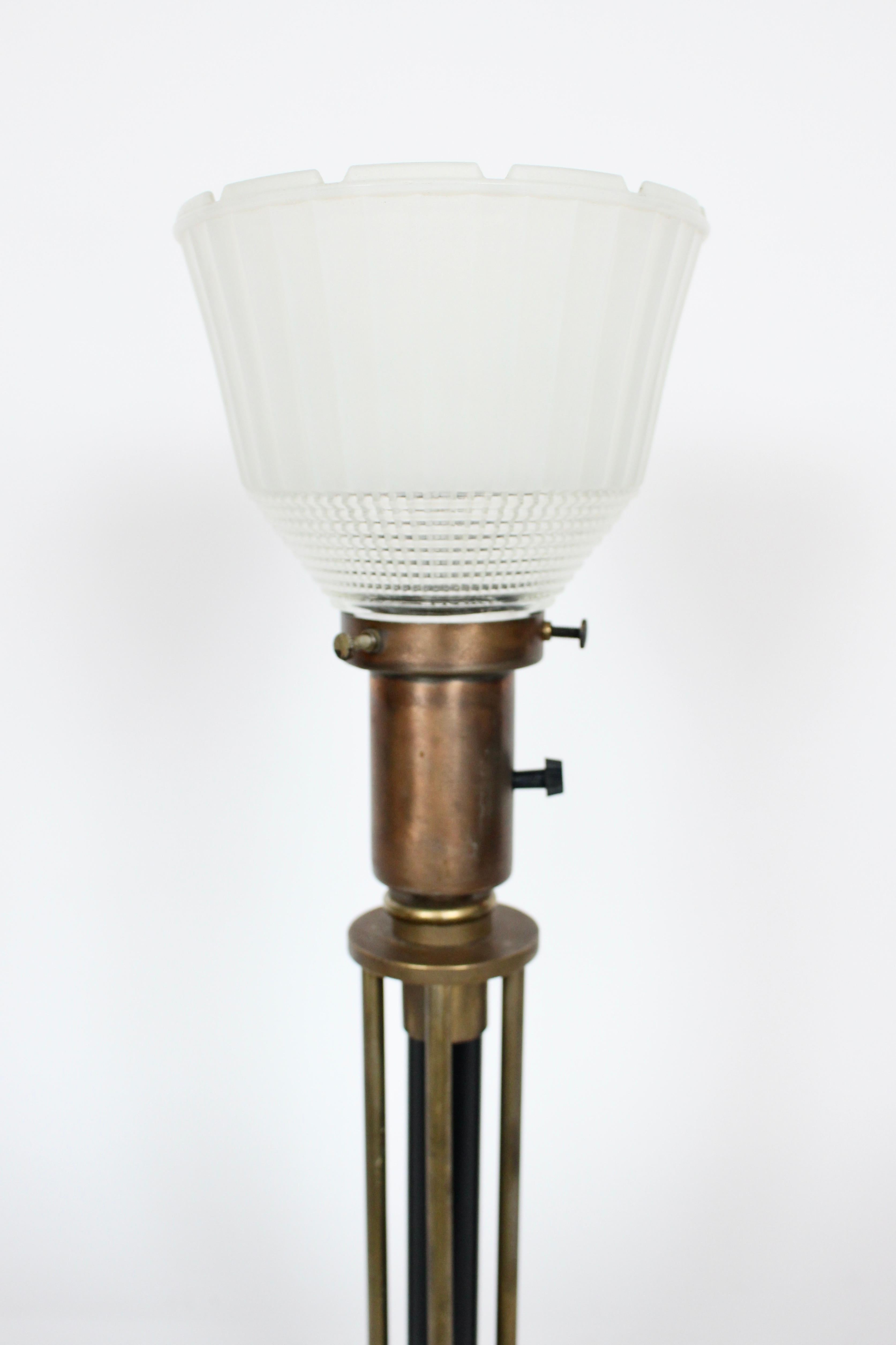 Walter Von Nessen Machine Age Black Enamel & Brass Table Lamp, 1940's For Sale 5