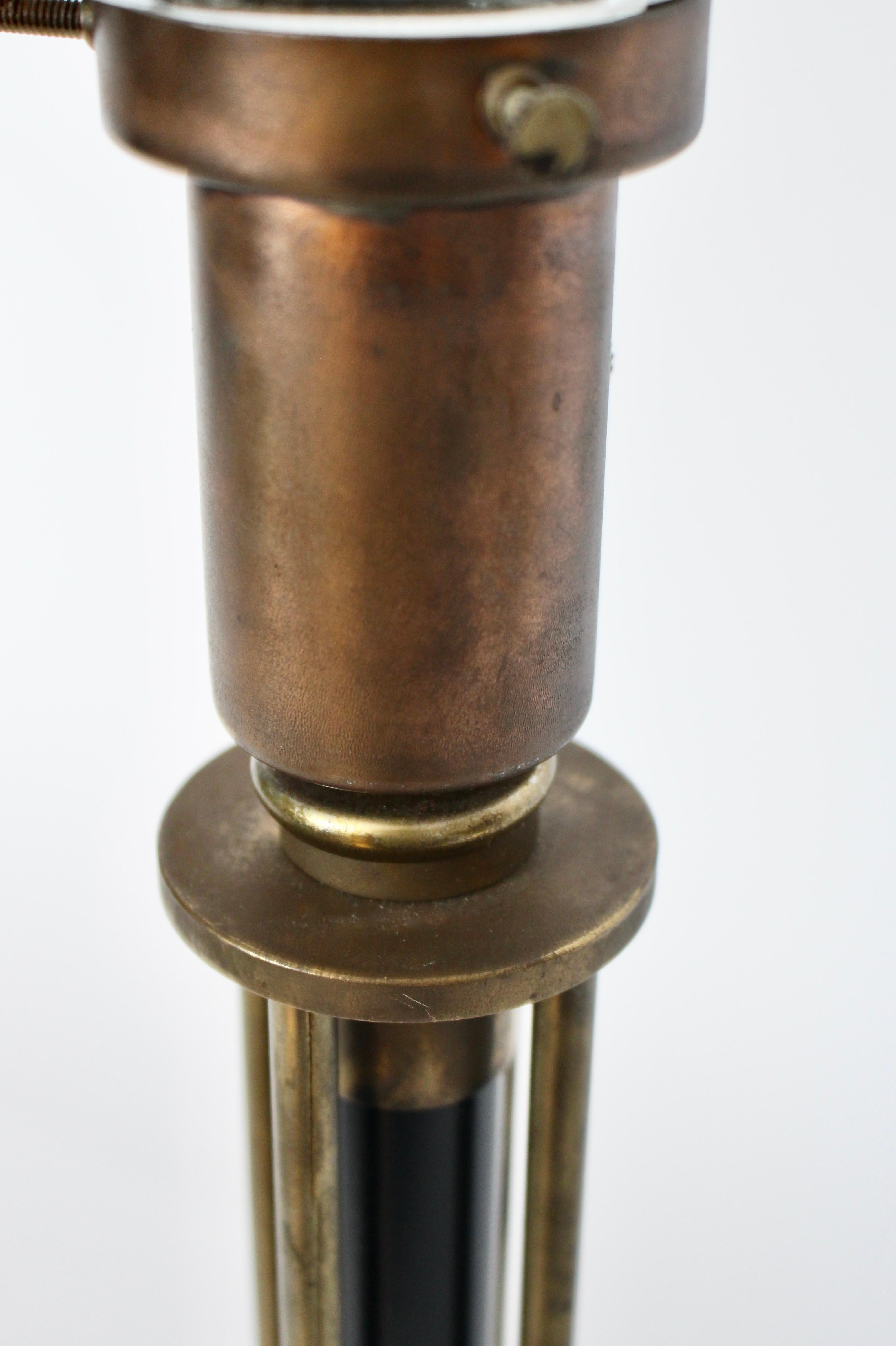 Walter Von Nessen Machine Age Black Enamel & Brass Table Lamp, 1940's For Sale 6