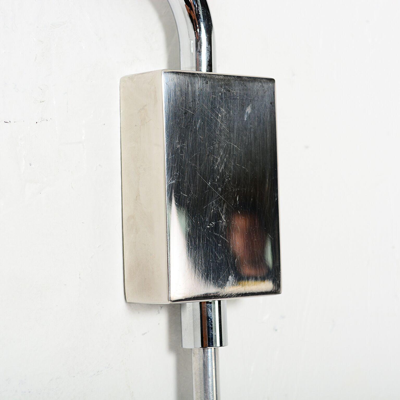 Walter Von Nessen Clean Modern Chrome-Plated Wall Sconces, 1970s 1