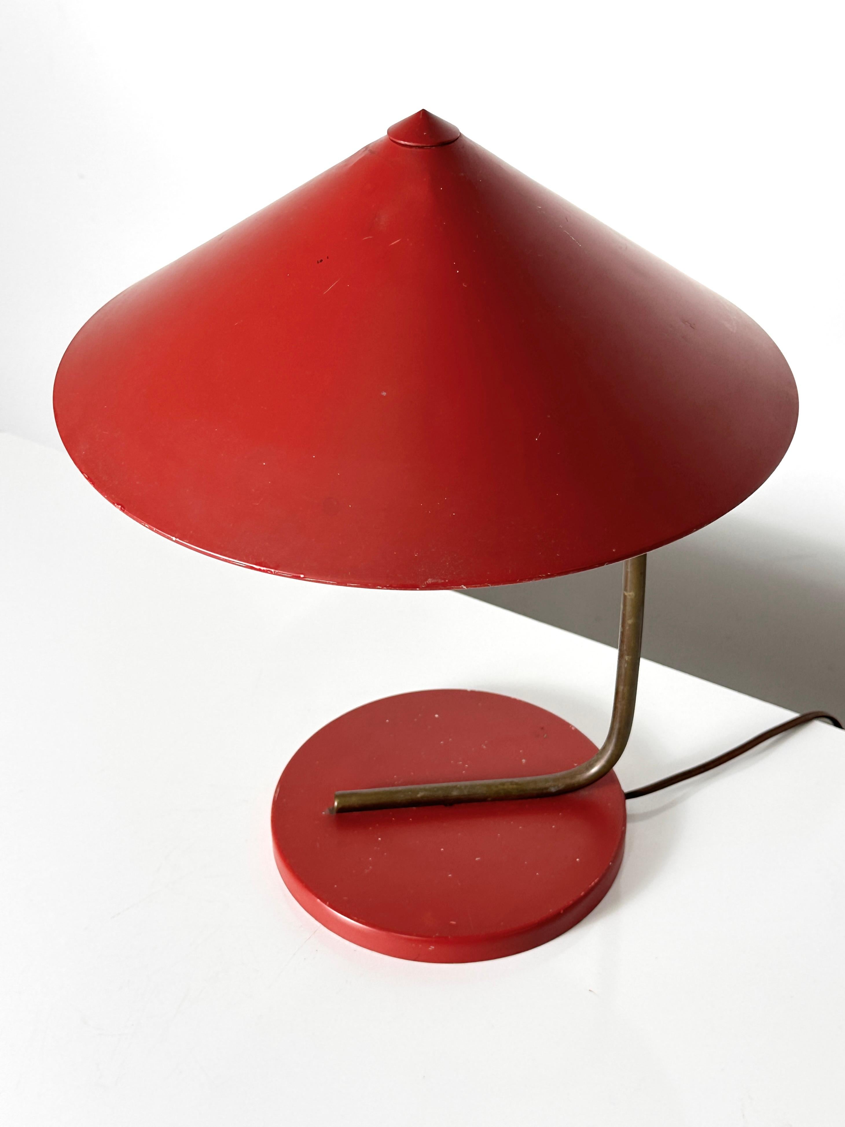 Walter Von Nessen Red Enamel and Brass Table Lamp 1930s Art Deco 1
