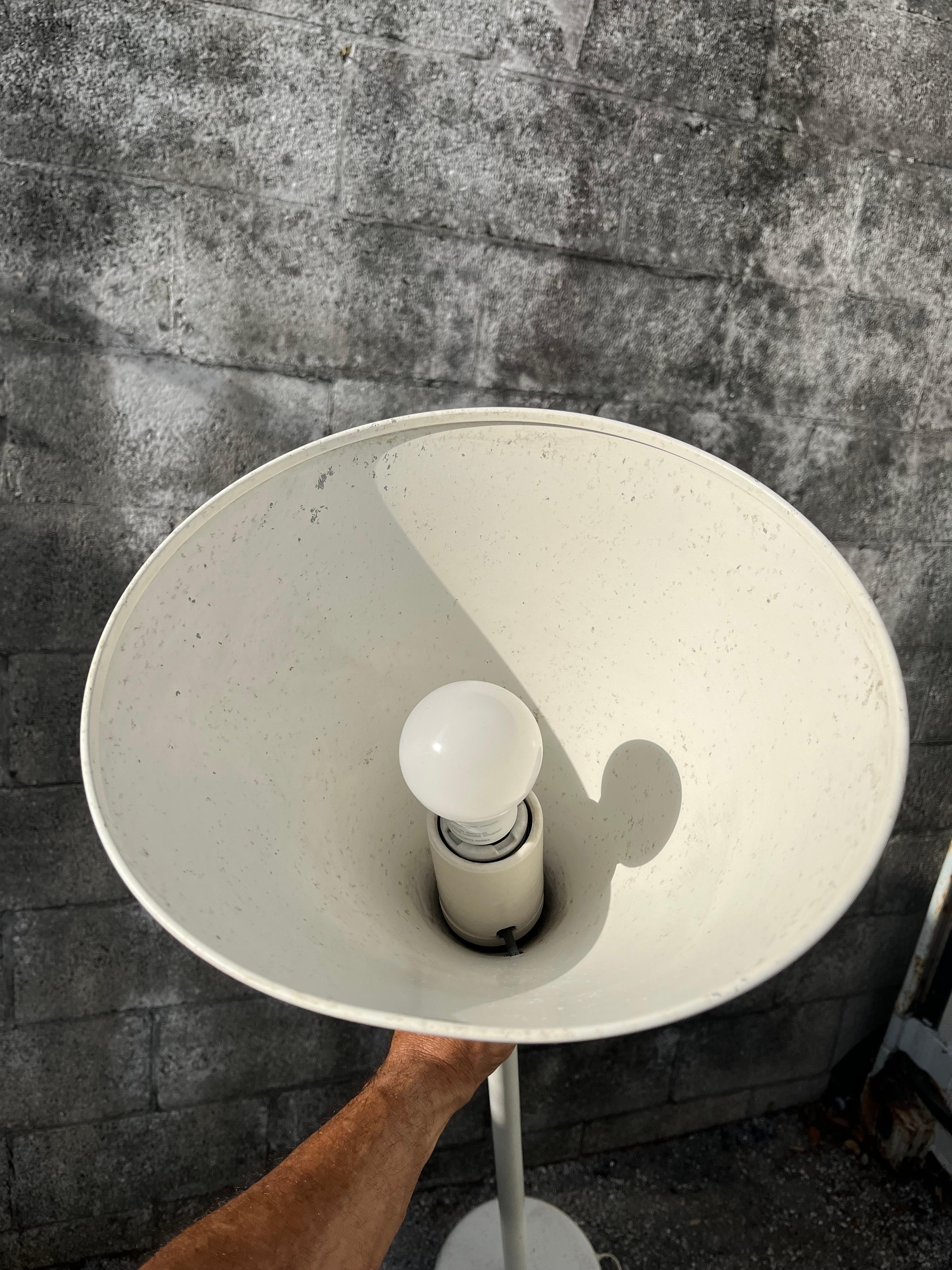 Walter Von Nessen Studios Torchiere Floor Lamp. Circa 1970s. For Sale 3