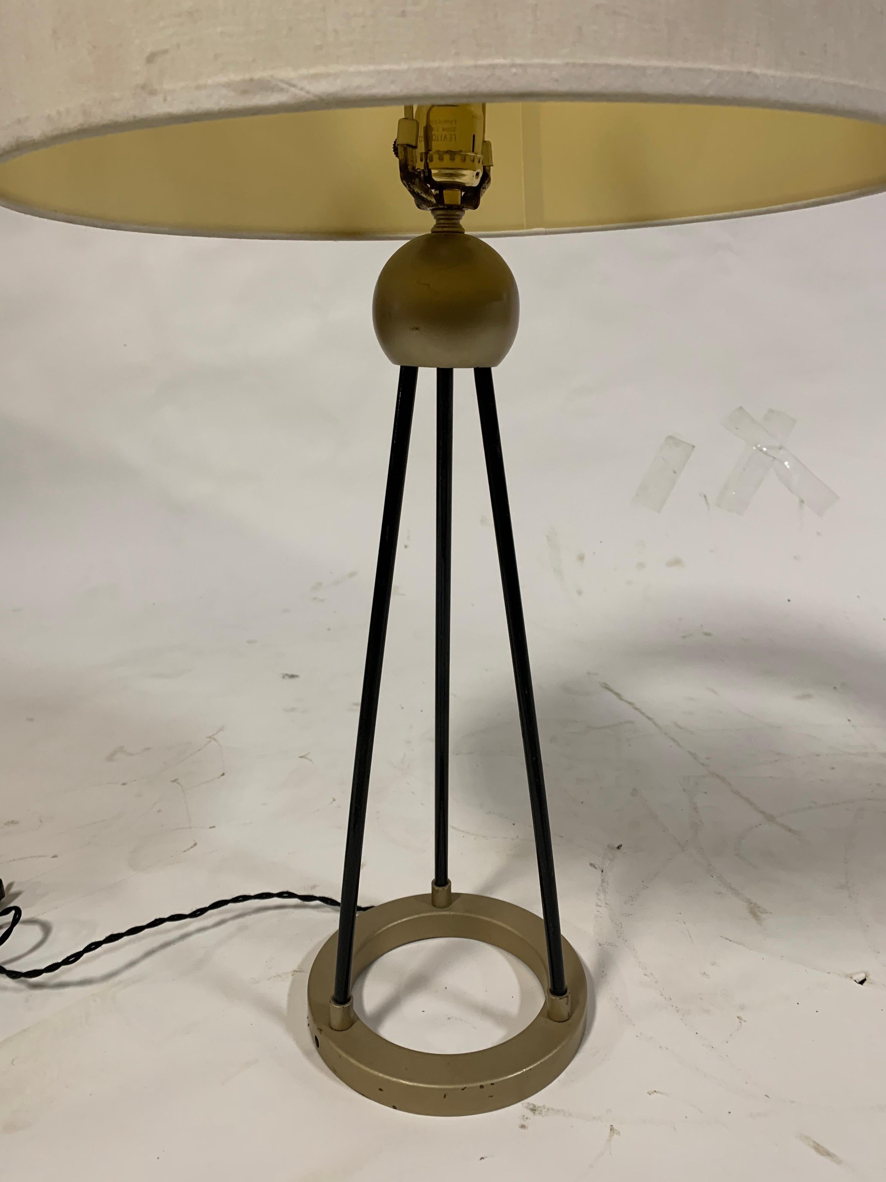 Mid-20th Century Walter Von Nessen style Machine Age Table Lamp For Sale