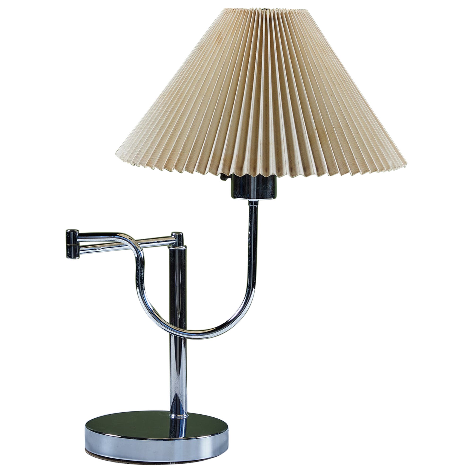Walter Von Nessen Style Table Lamp