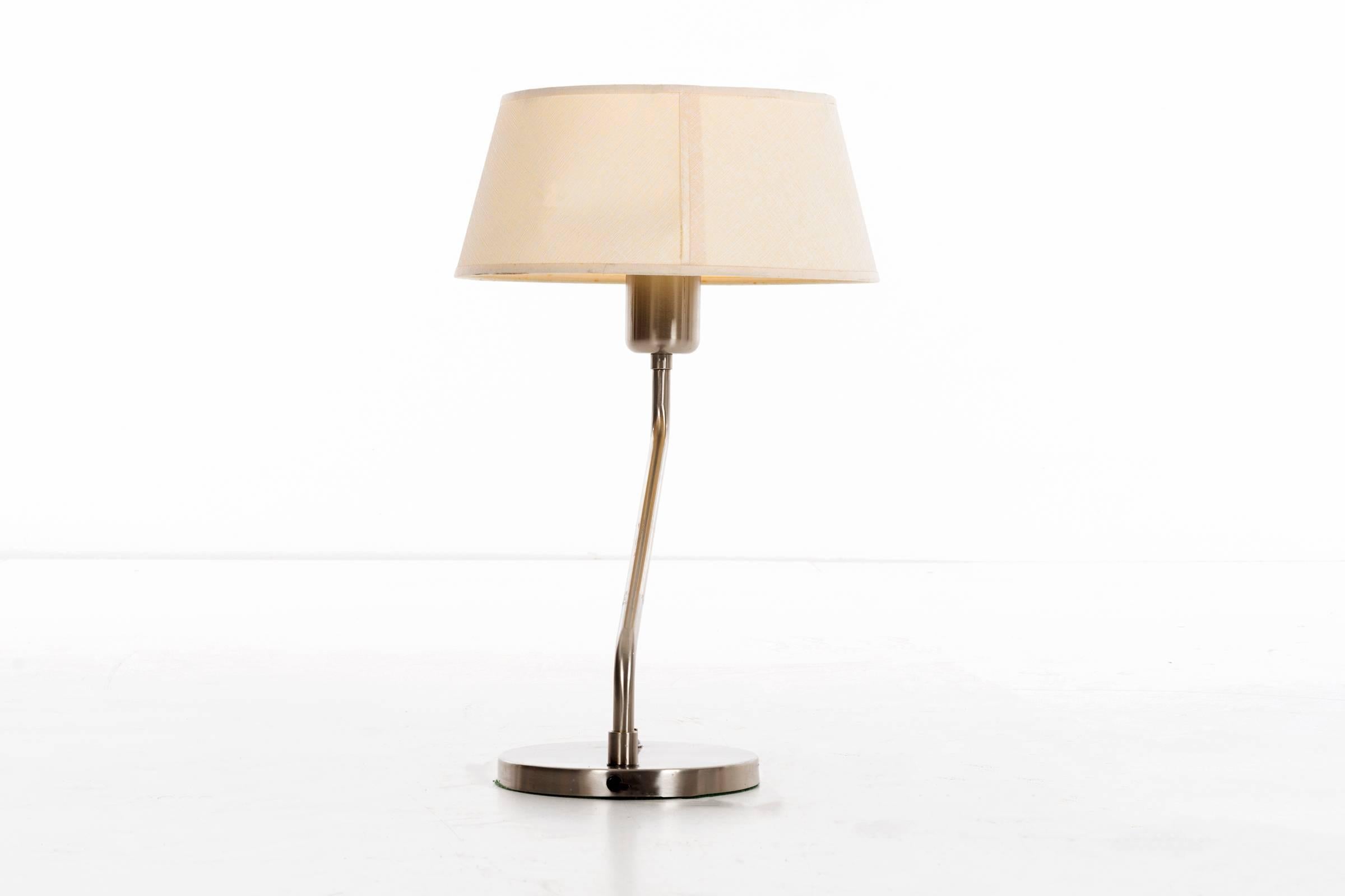 Mid-Century Modern Walter Von Nessen Table Lamp For Sale