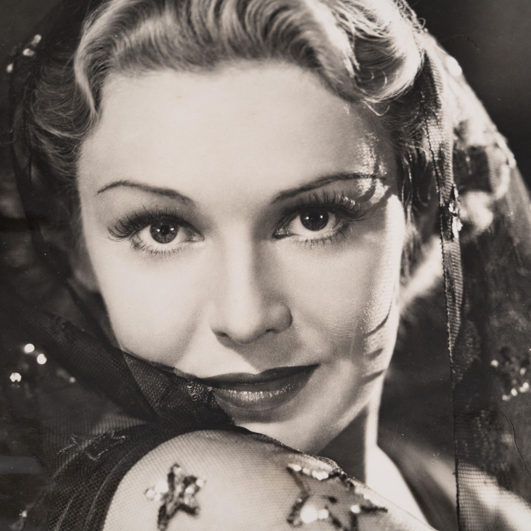 Walter Wagner. Photography of Madeline Carroll in the film 
