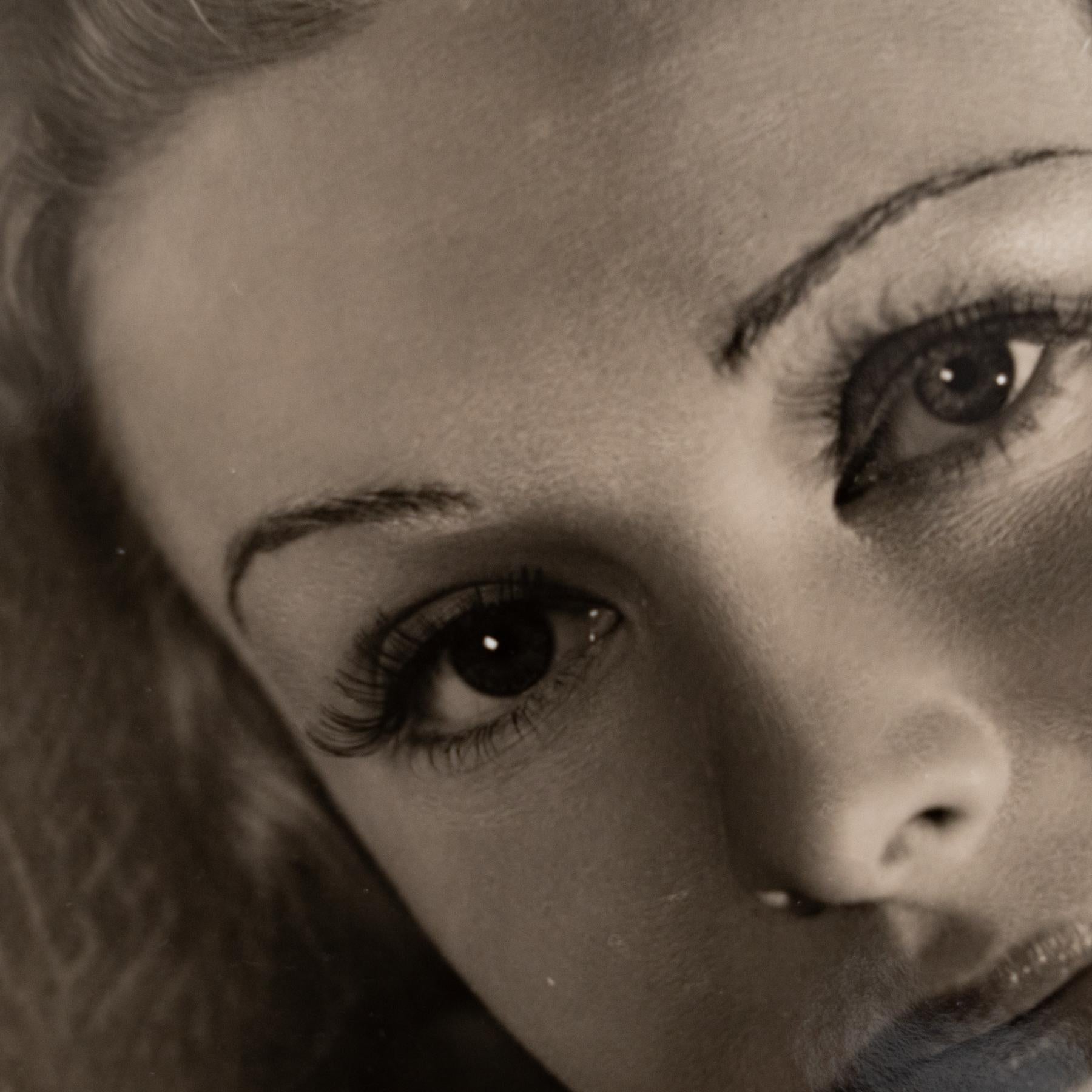 Paper Walter Wagner. Photography of Madeline Carroll in the film 