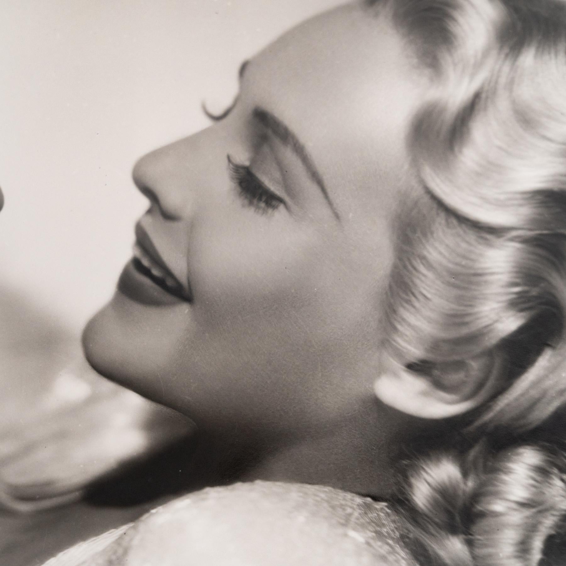 Paper Walter Wagner. Photography of Madeline Carroll in the film 